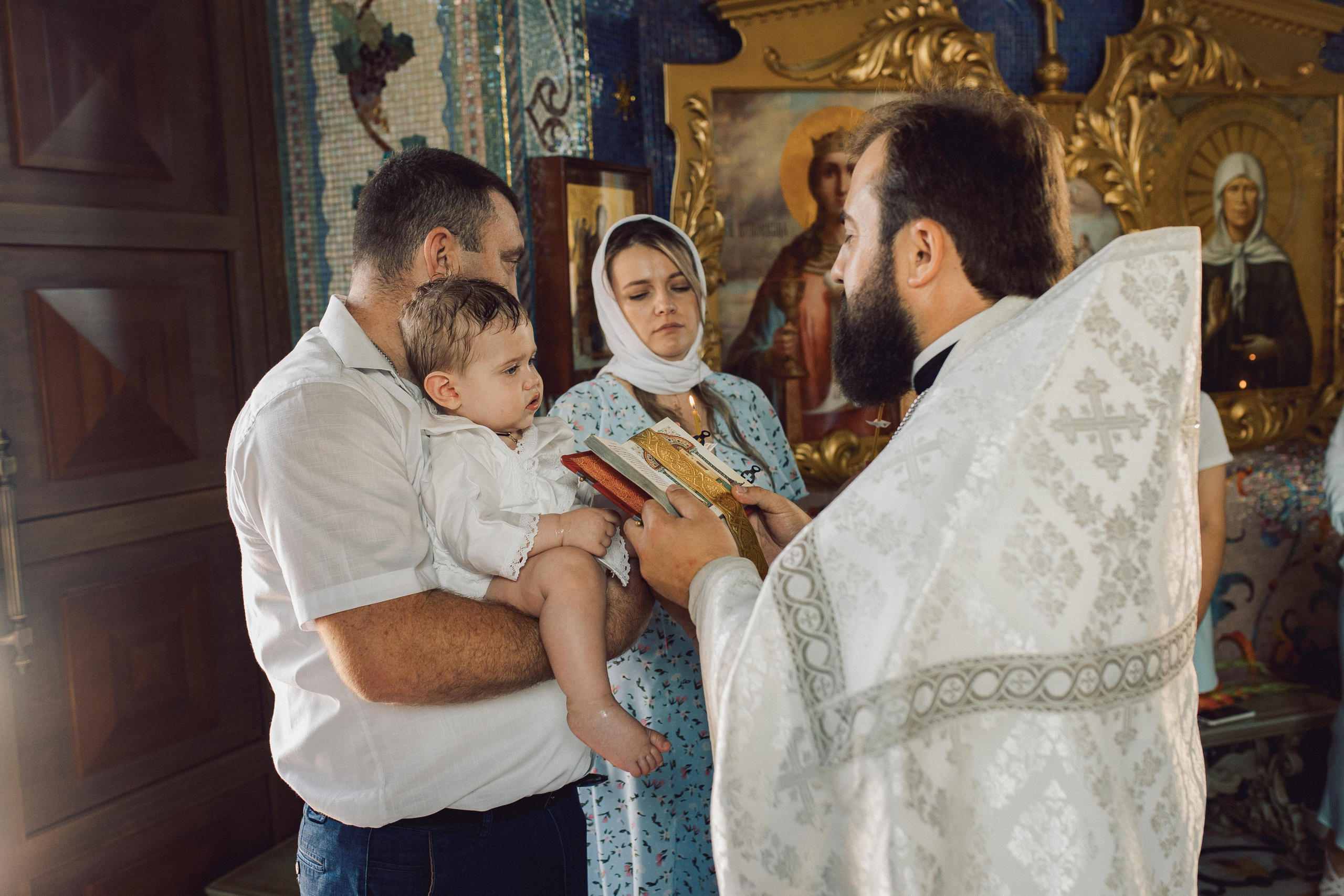 Крещение Льва