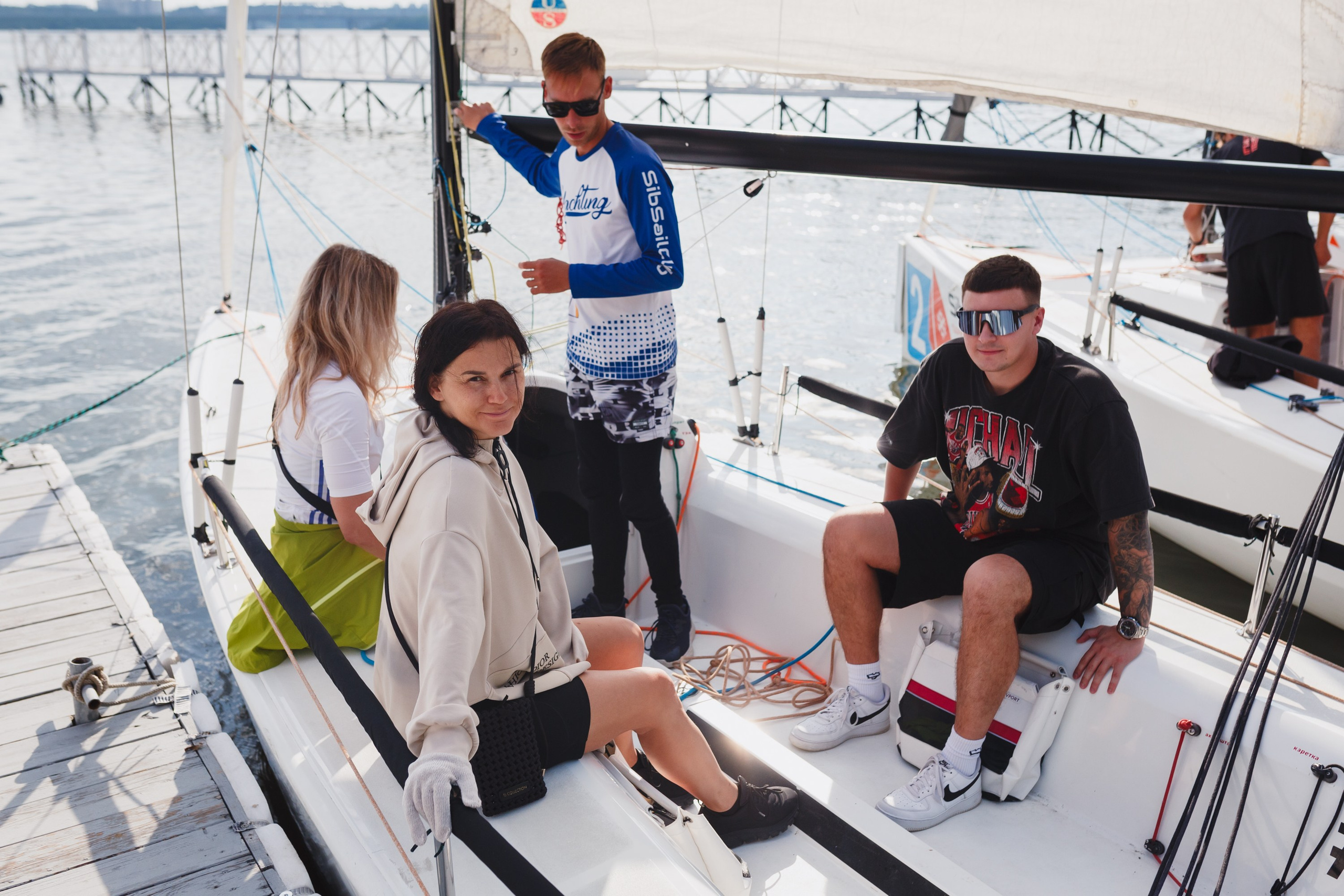 ЯХТИНГ. Roman Photo