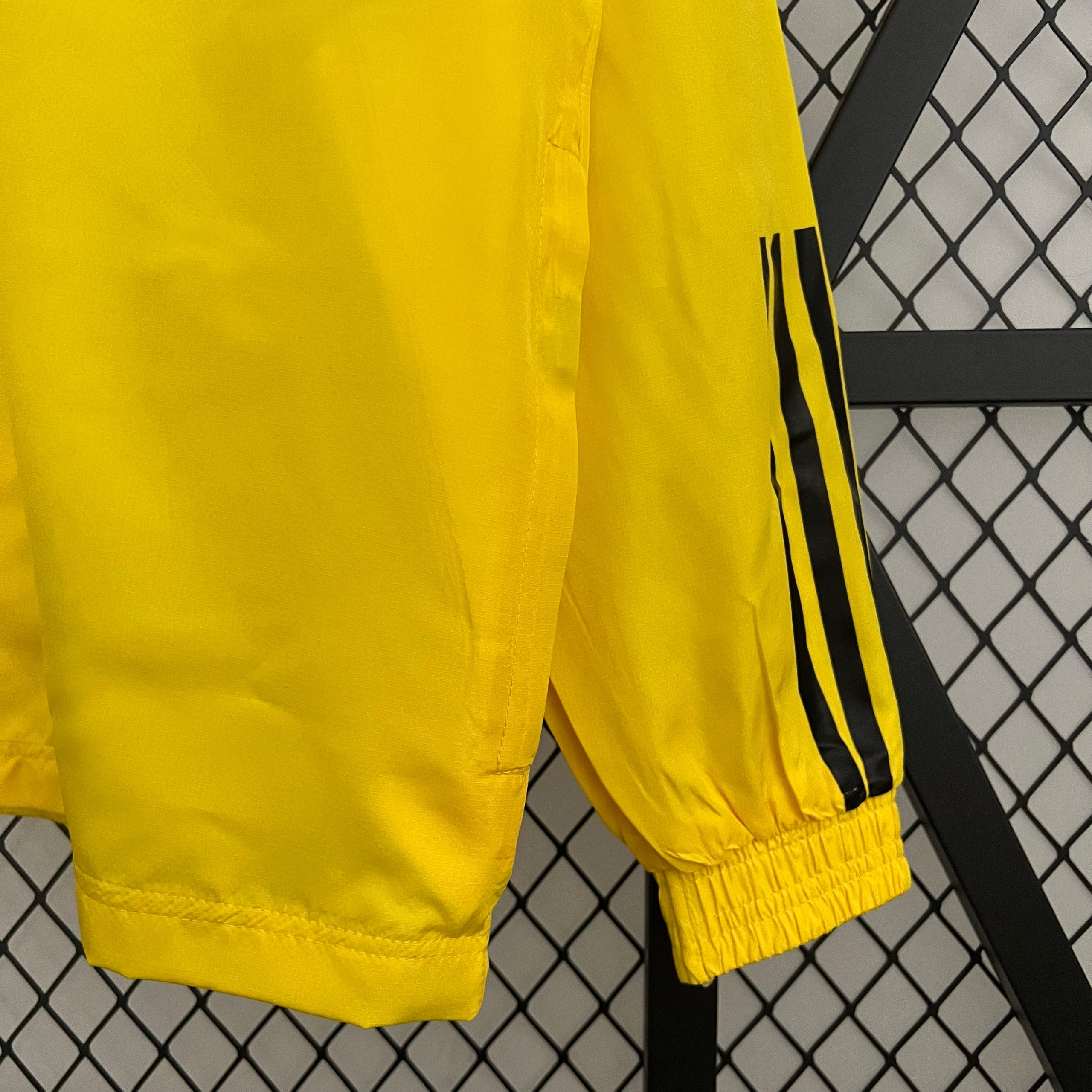 Ветровка Tigers 2024-2025 купить. Футбольный магазин — ssw_magazin