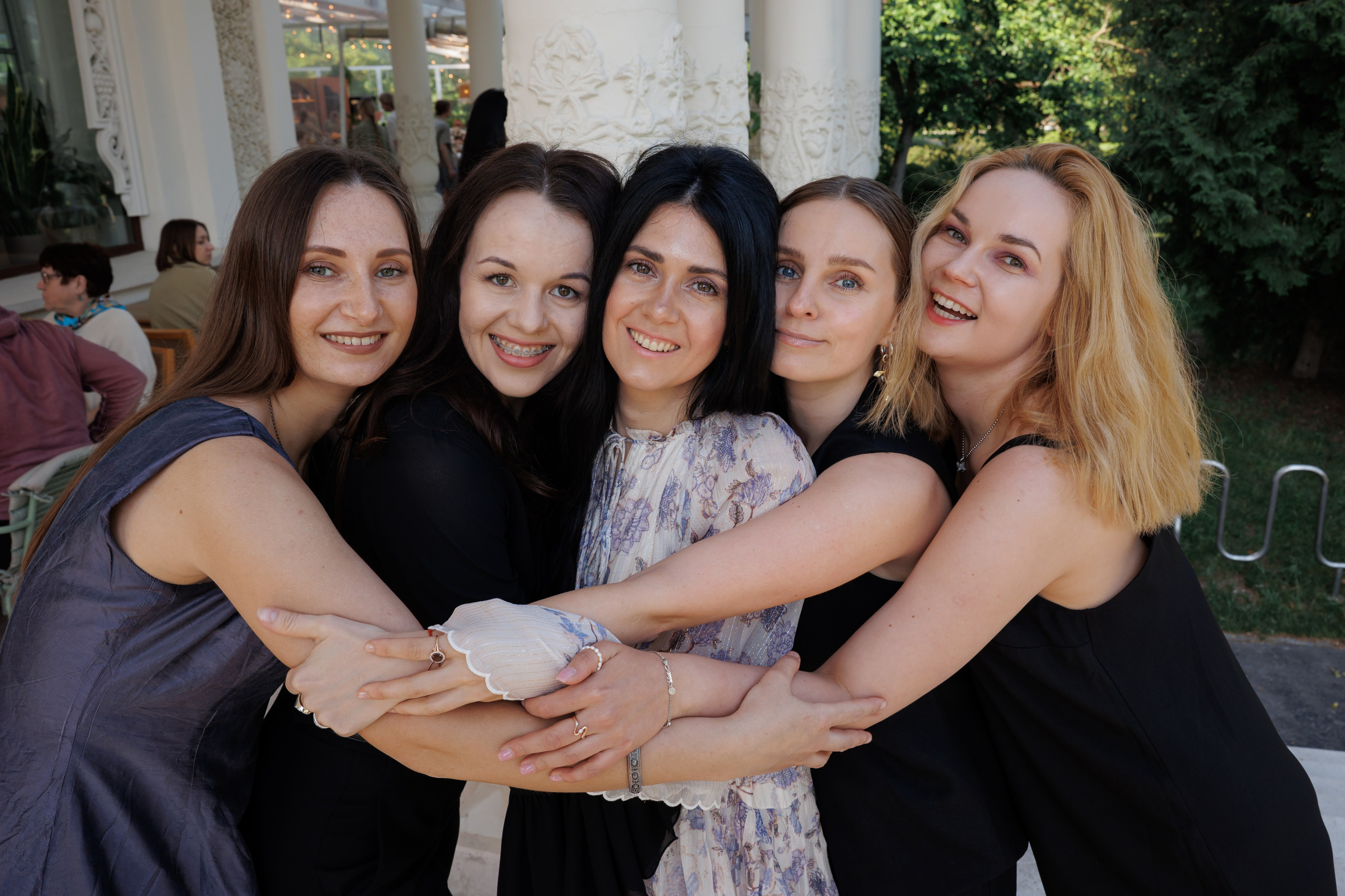 День рождения в кафе «Домик в саду», ВДНХ. Свадебный и репортажный фотограф (Москва, Королев и другие)