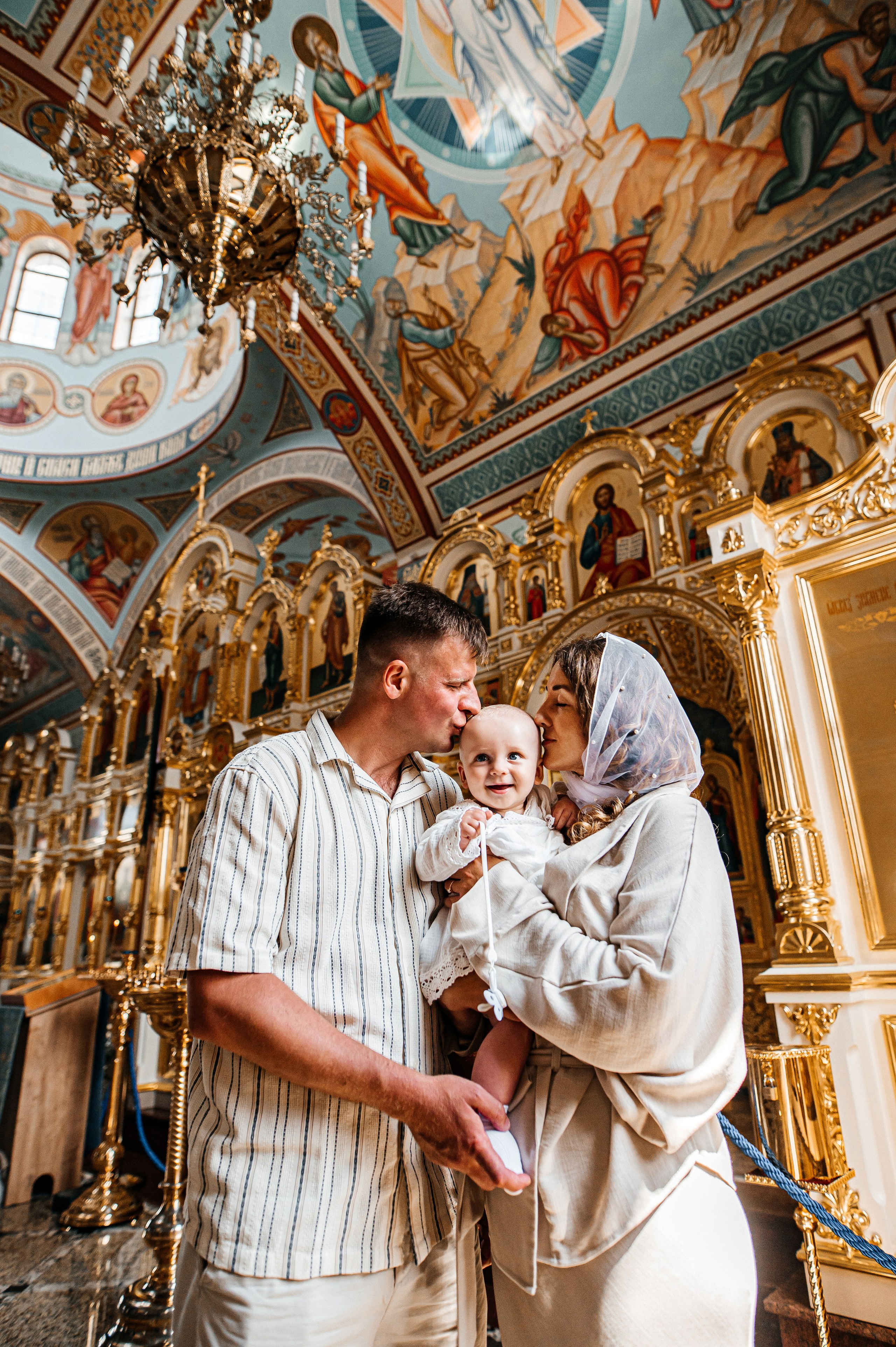 Таинство Крещения Леона. Фотограф Таинств Крещения и Венчания в г. Курске