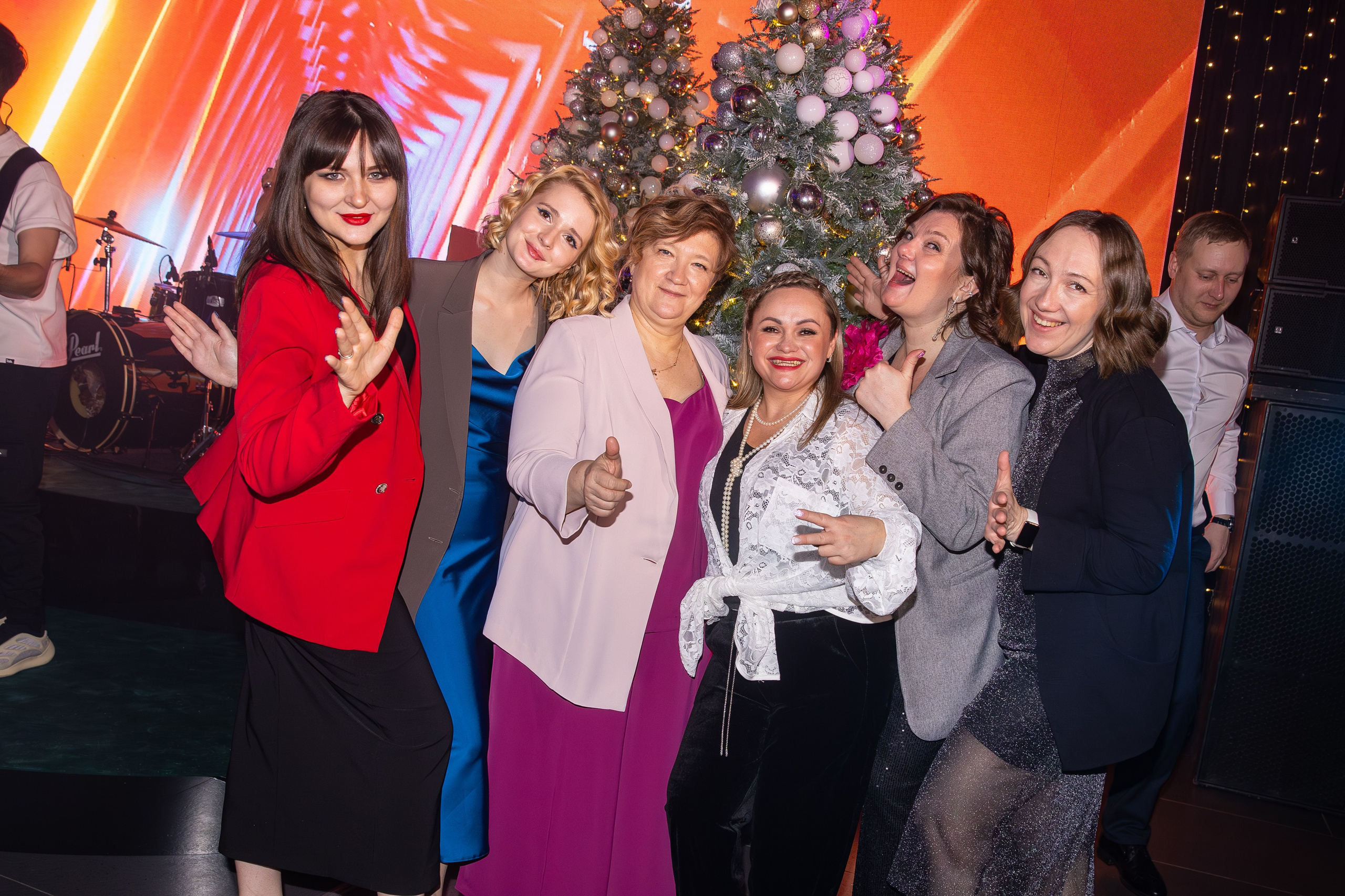 Фото и видео корпоративов. Свадебный, семейный видеограф и фотограф в Екатеринбурге Николай Рыков