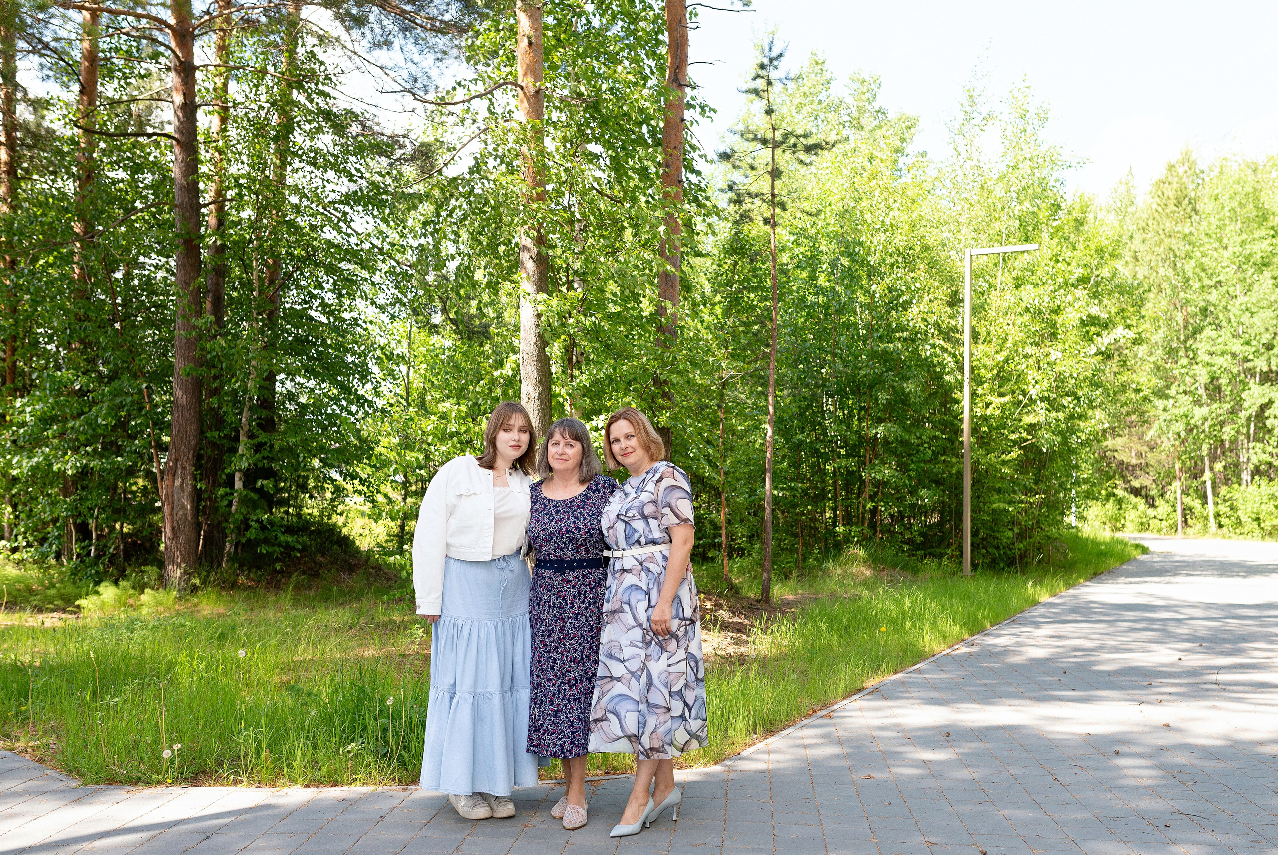 Семейная прогулка в парке Кедровый Лог. Детский и семейный фотограф в Сургуте и Нефтеюганске Анна Старцева