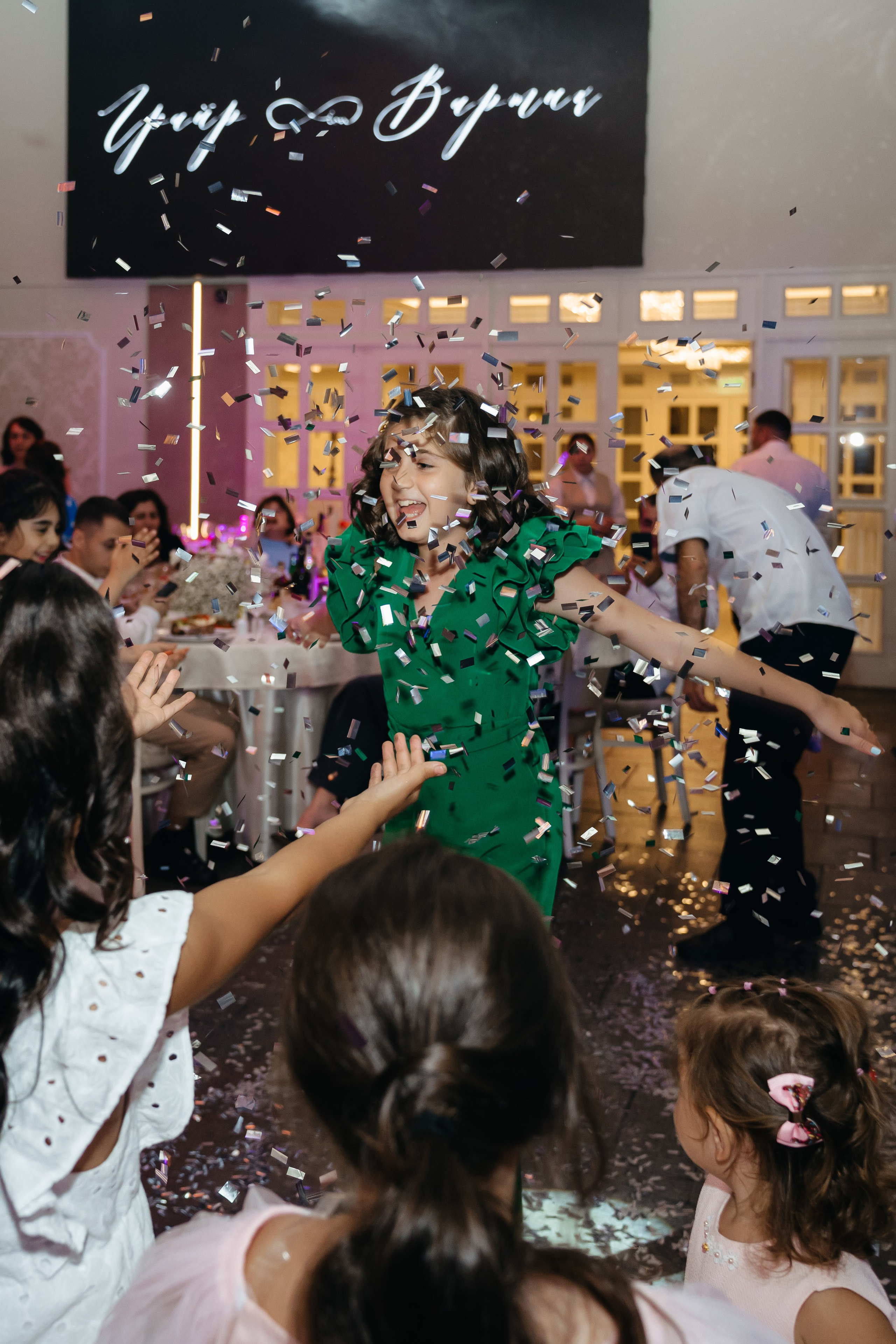 Грайр и Вартик. Свадебный фотограф Красноярск Вязьминова Мария