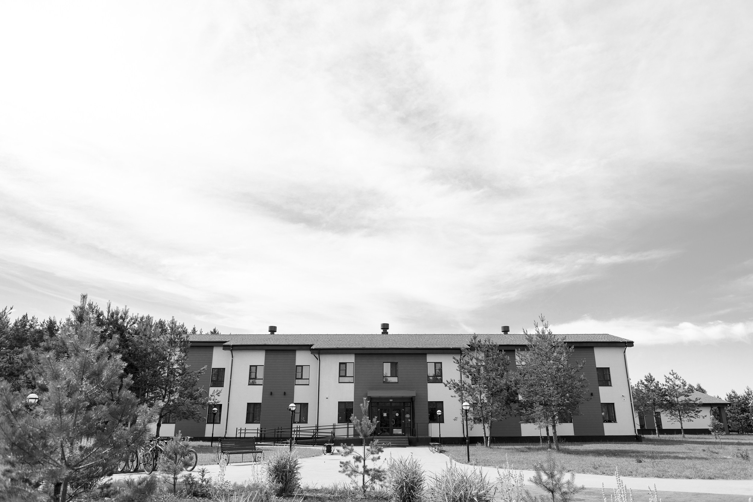 Дай У и Мария. Главная