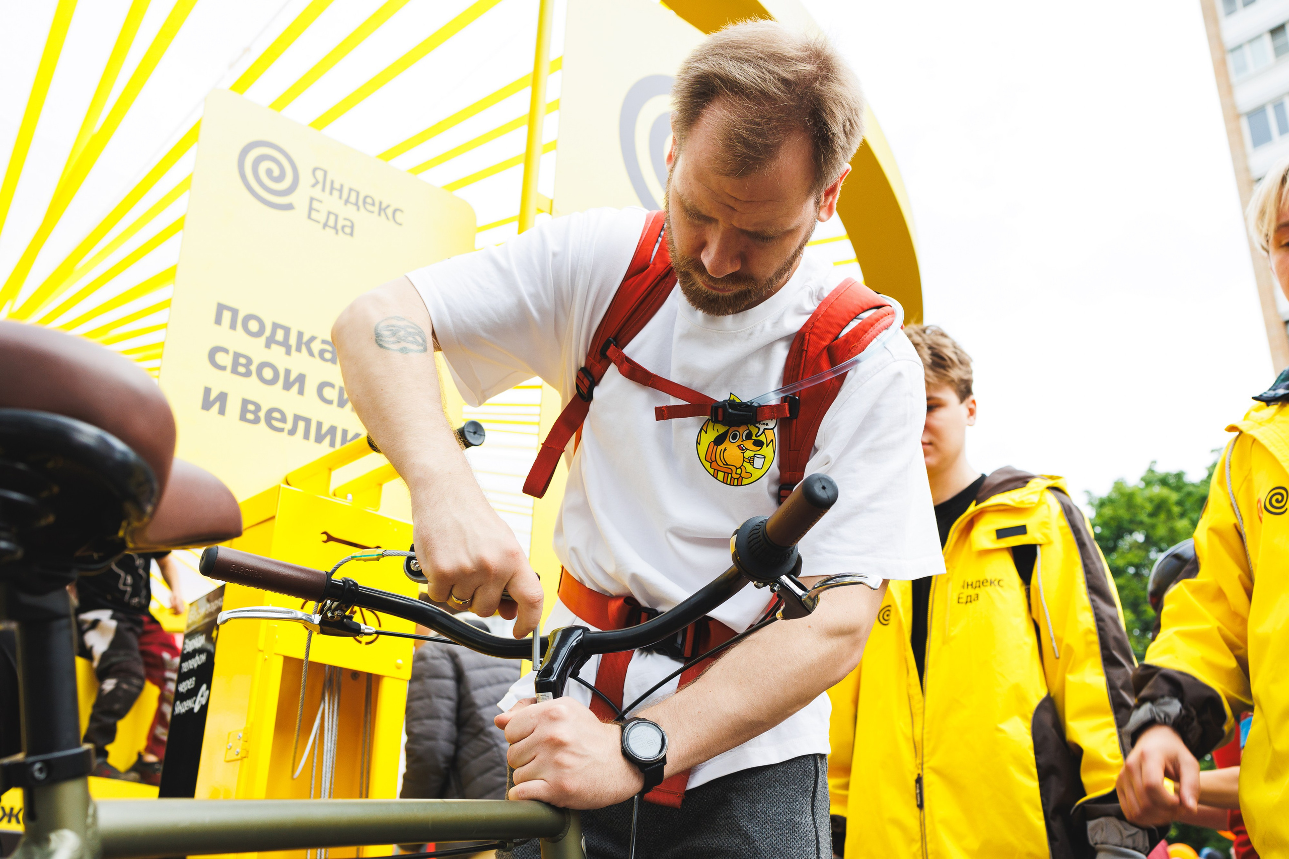 Яндекс Еда на Московском велофестивале. Коммерческий фотограф Ксения Есина