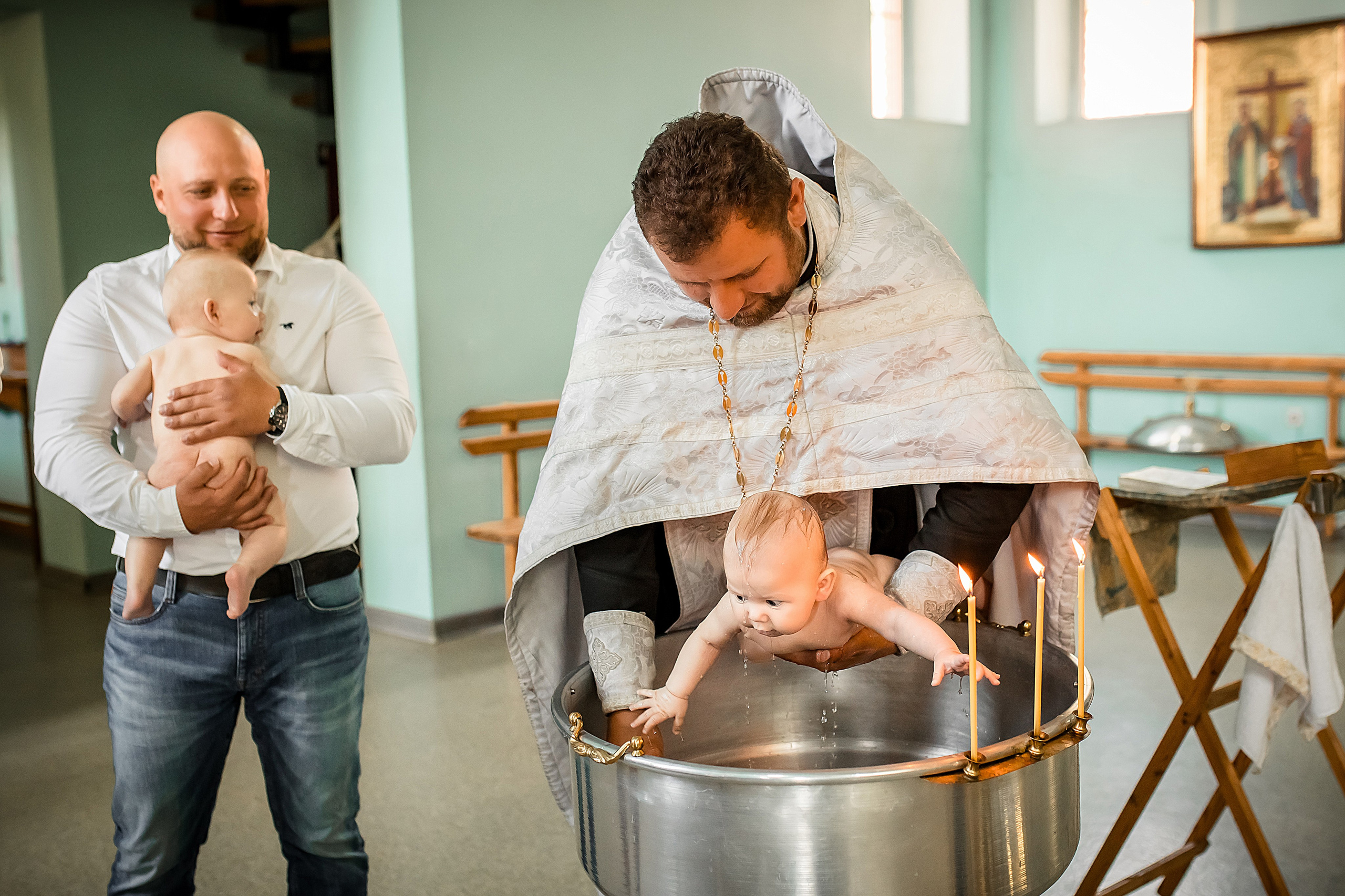 Крещение Милании и Эмилии