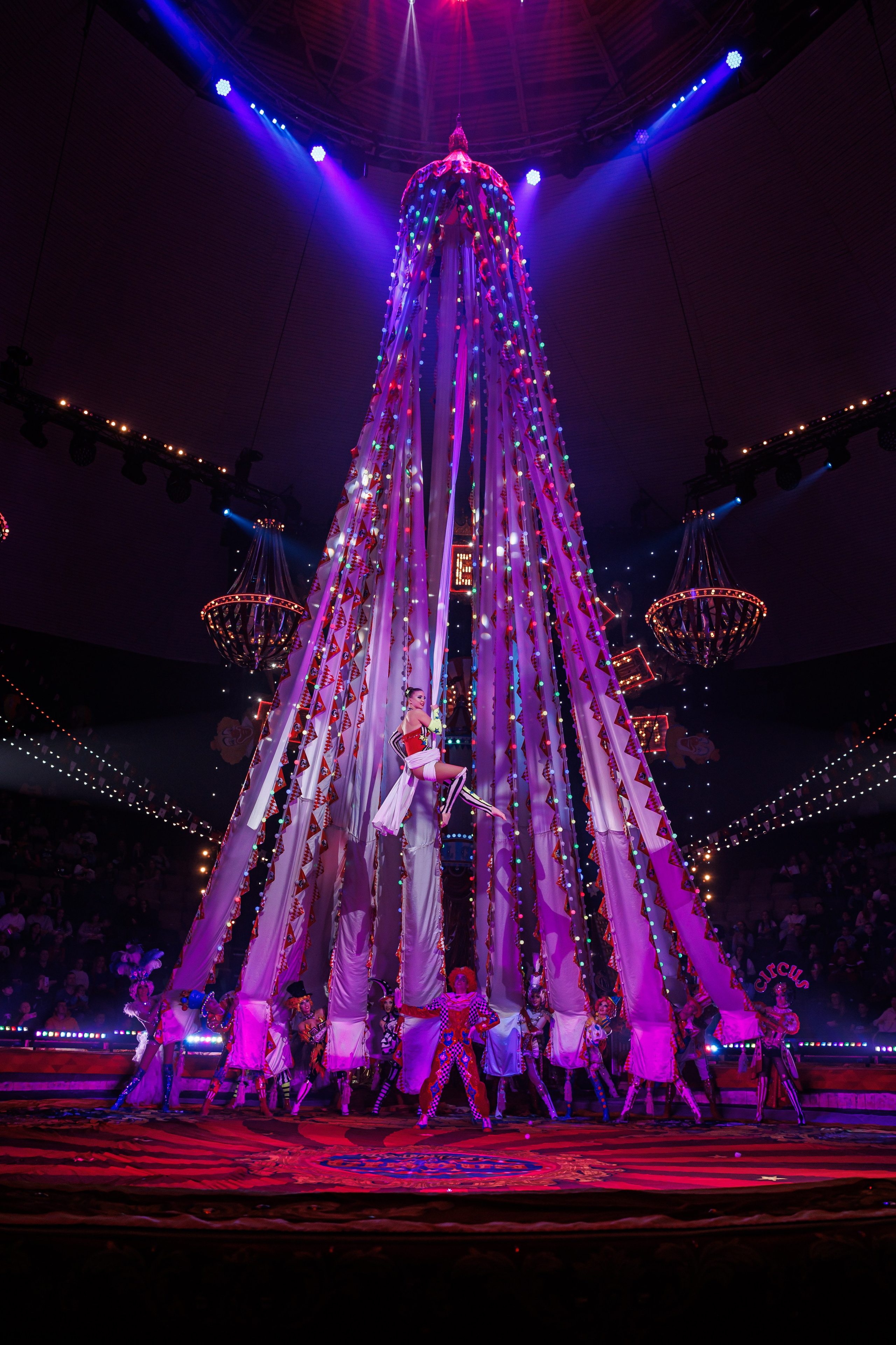 BURLESQUE. Андрей Черёмушкин | Репортажный Фотограф в Хабаровске