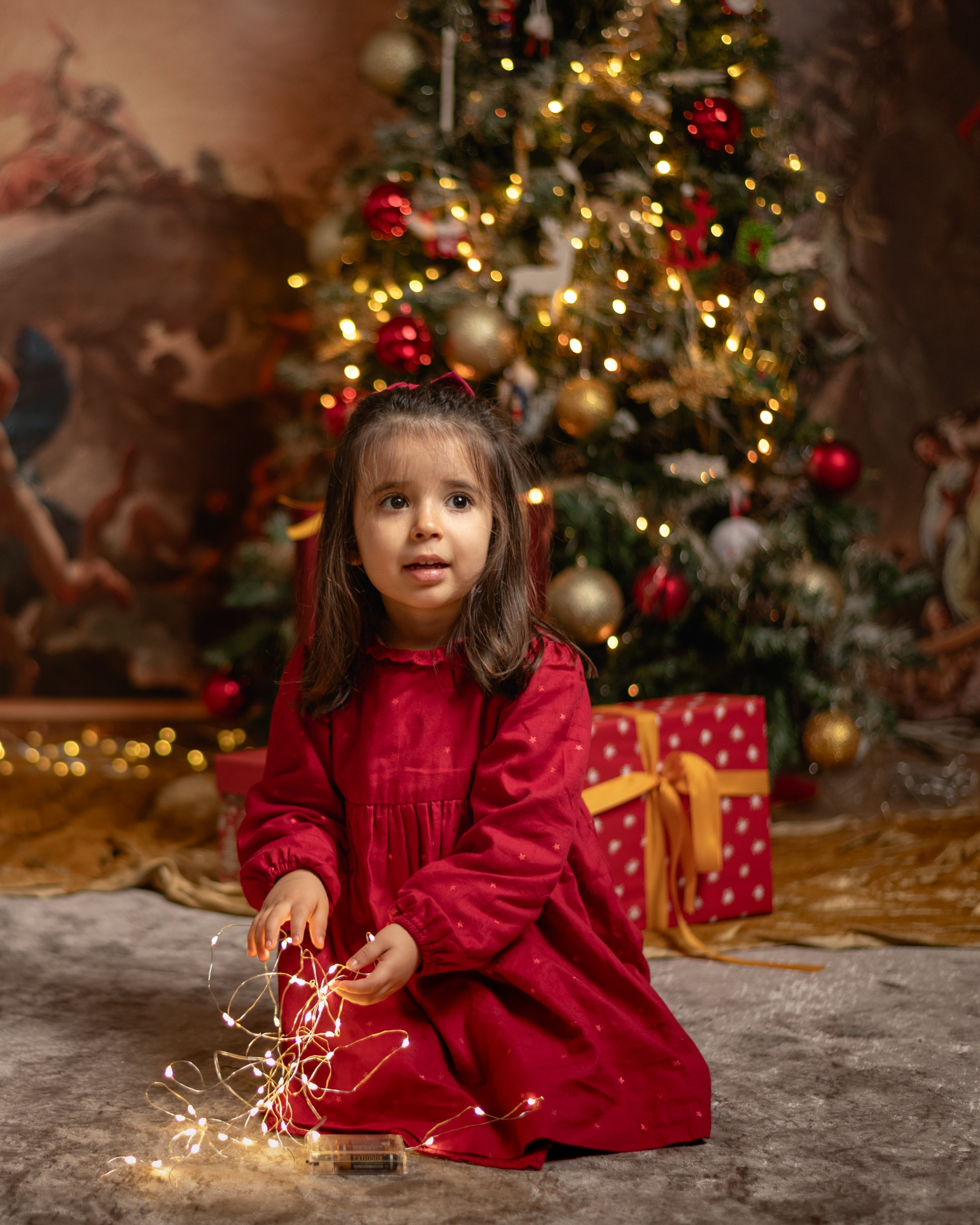 CATIA AND HER FAMILY. Anastasiia Antoniuk portrait, family and couple photographer, Portugal