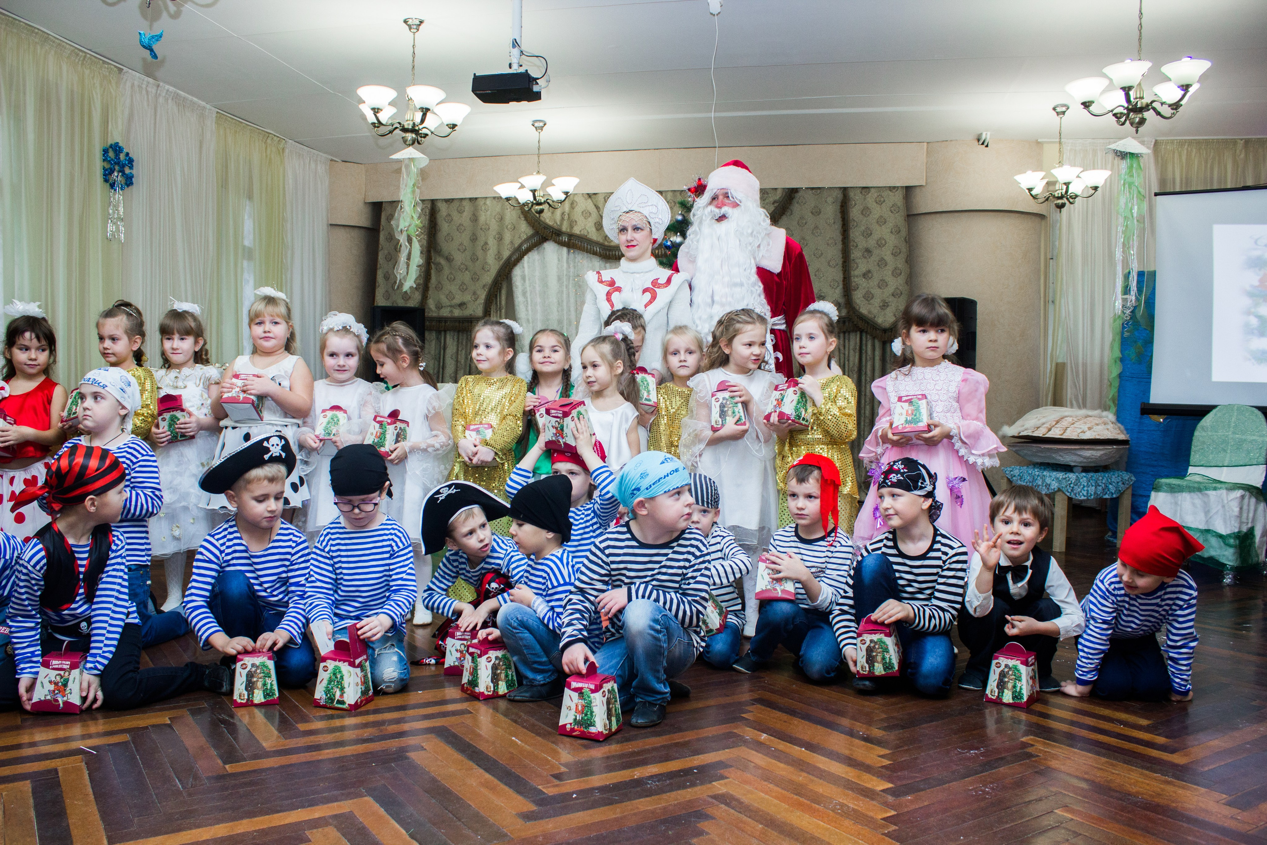 Новогодний утренник в детском саду. Детский и семейный фотограф, фотограф мероприятий Нижний Новгород