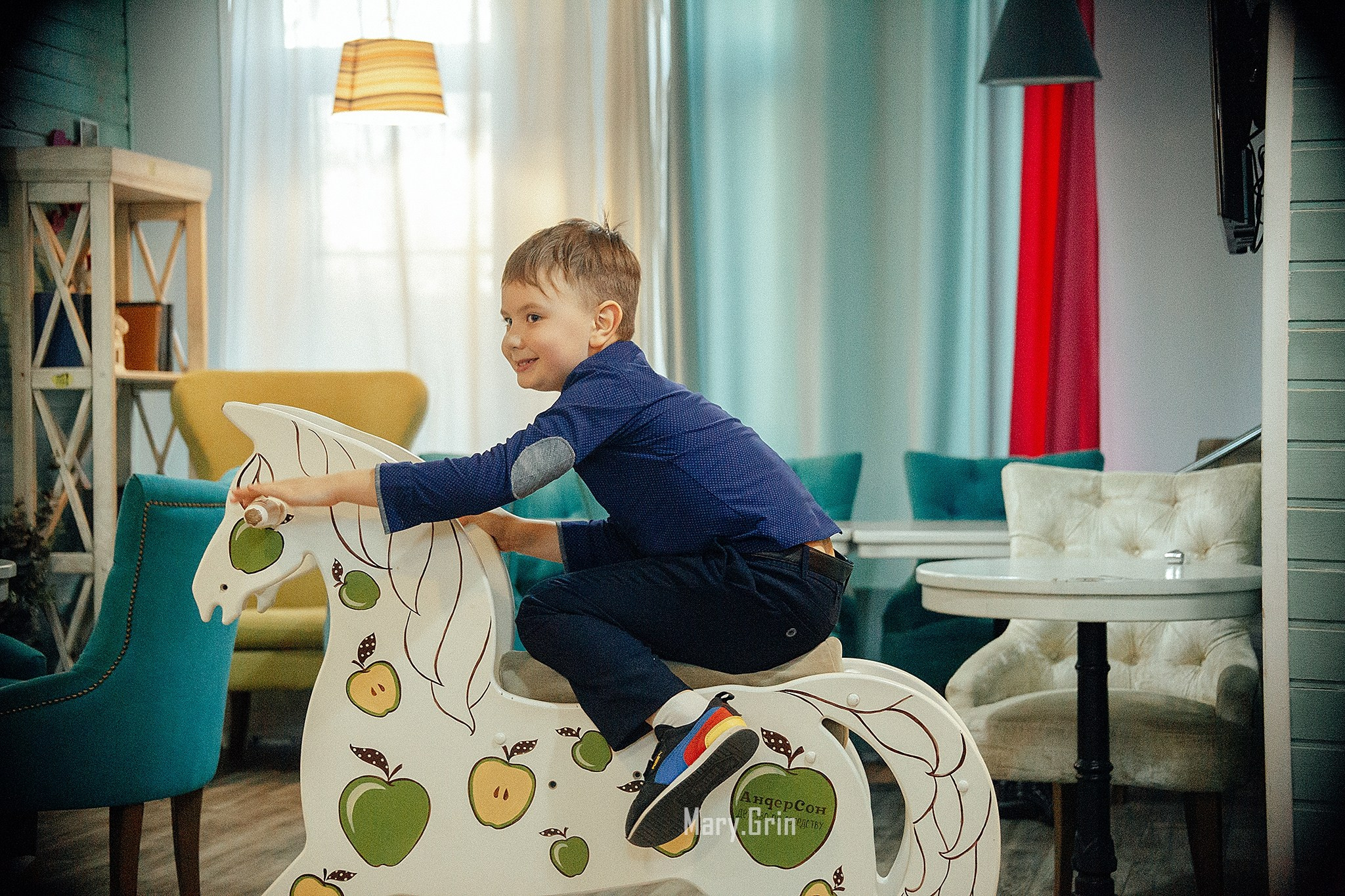 Детский день рождения в кафе Андерсон. Детский и семейный фотограф, фотограф мероприятий Нижний Новгород