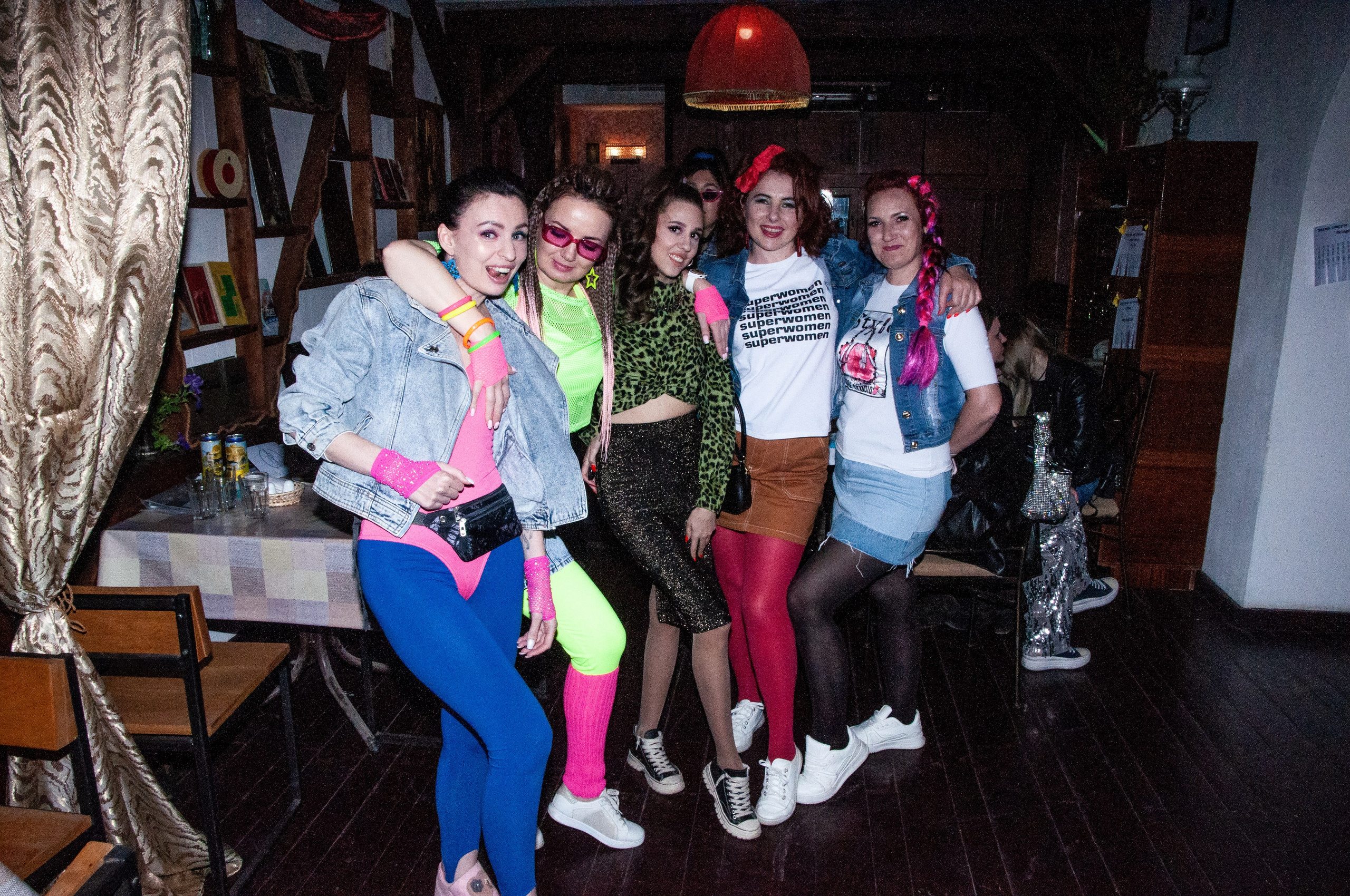 Вечеринка 90-тые. Фотограф Катя Щербина