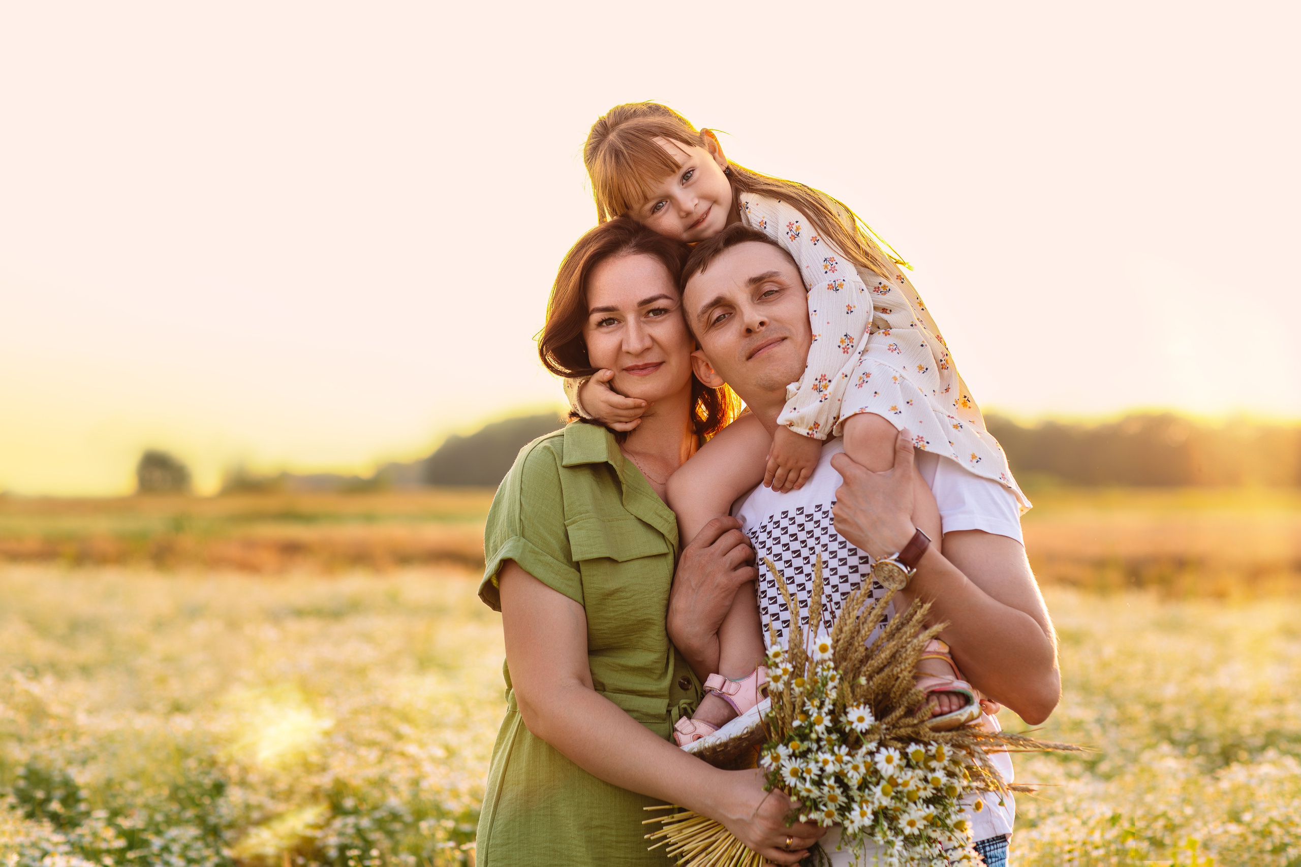 Семейная на природе (ромашковые поля). Семейный и Детский фотограф г. Москва, г. Борисоглебск