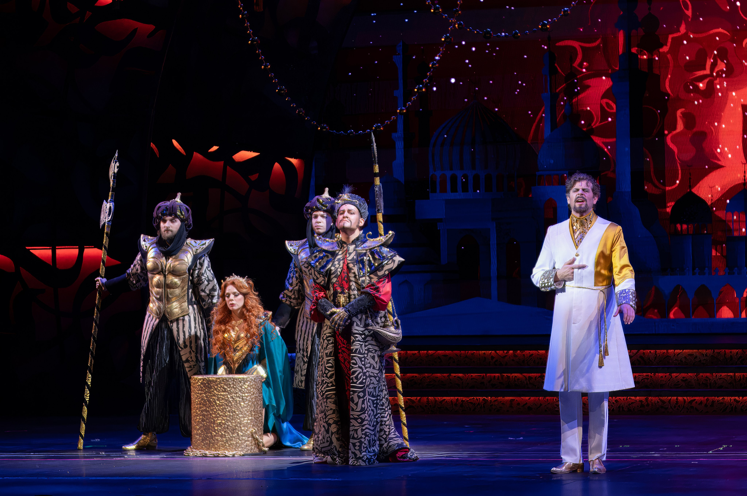 Бродвей Москва: Последняя Сказка. Сайт фотографа Сергея Абрамова