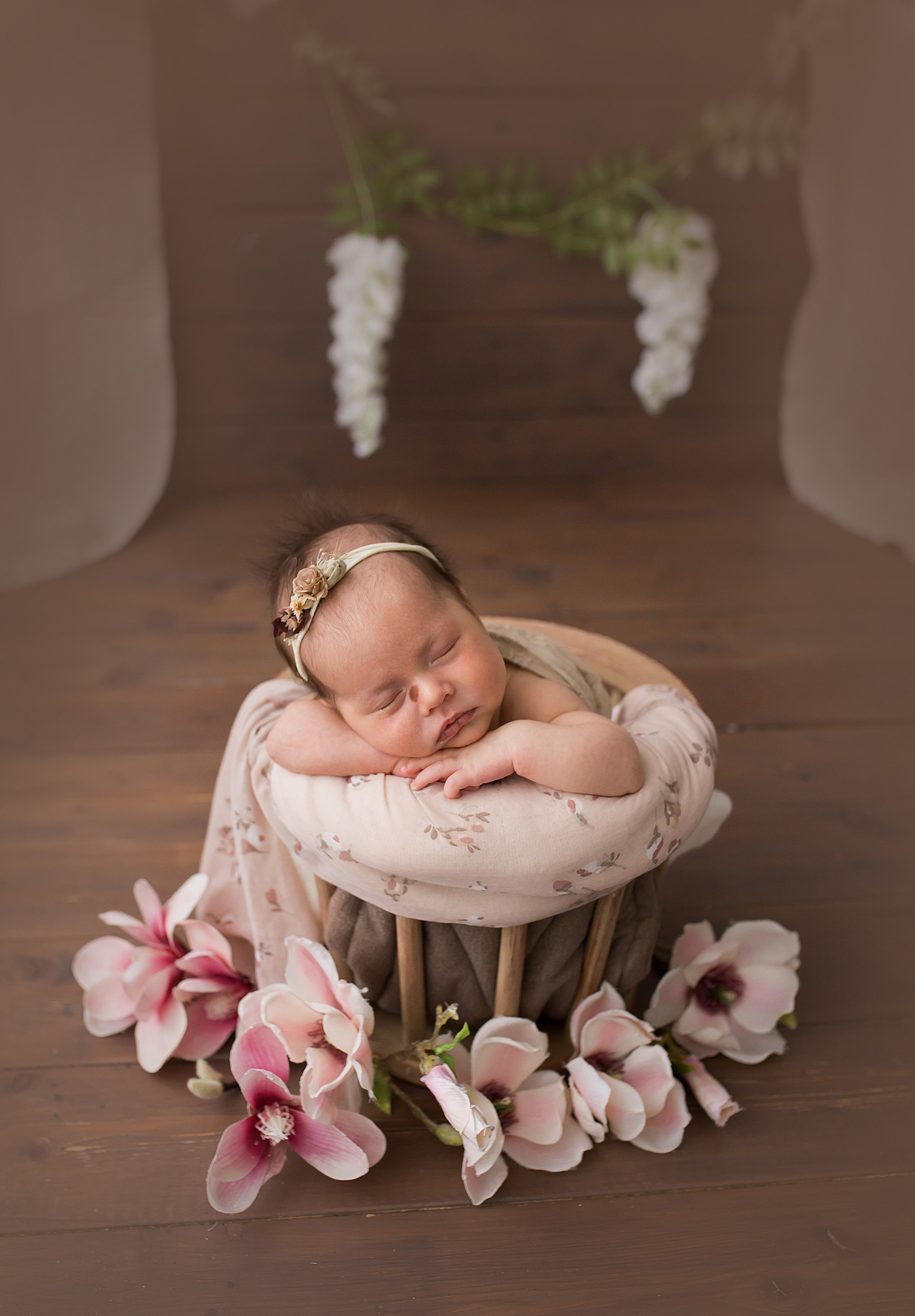 Фотосессия новорождённого. Фотограф новорождённых малышей и детский фотограф В Казани Лана Максим