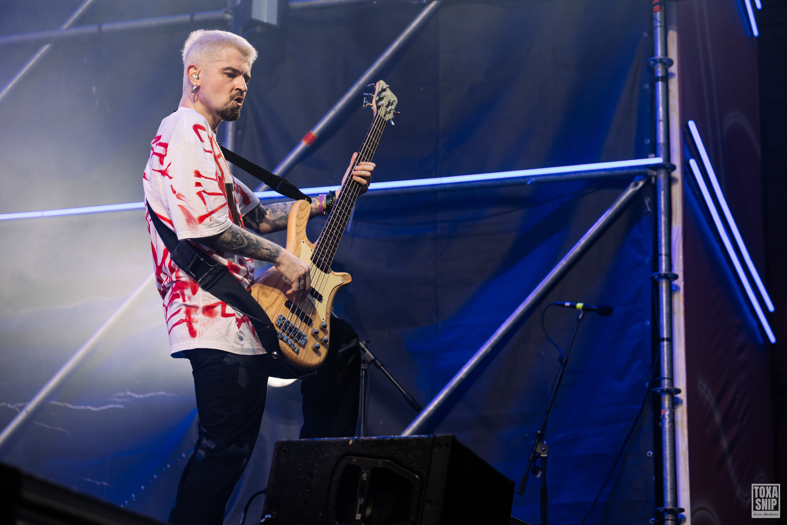 Концерт группы СЛОТ / ОЛДСКУЛЫ СВЕЛО в Москве. Toxasnip Photo | Anton Maslenkin