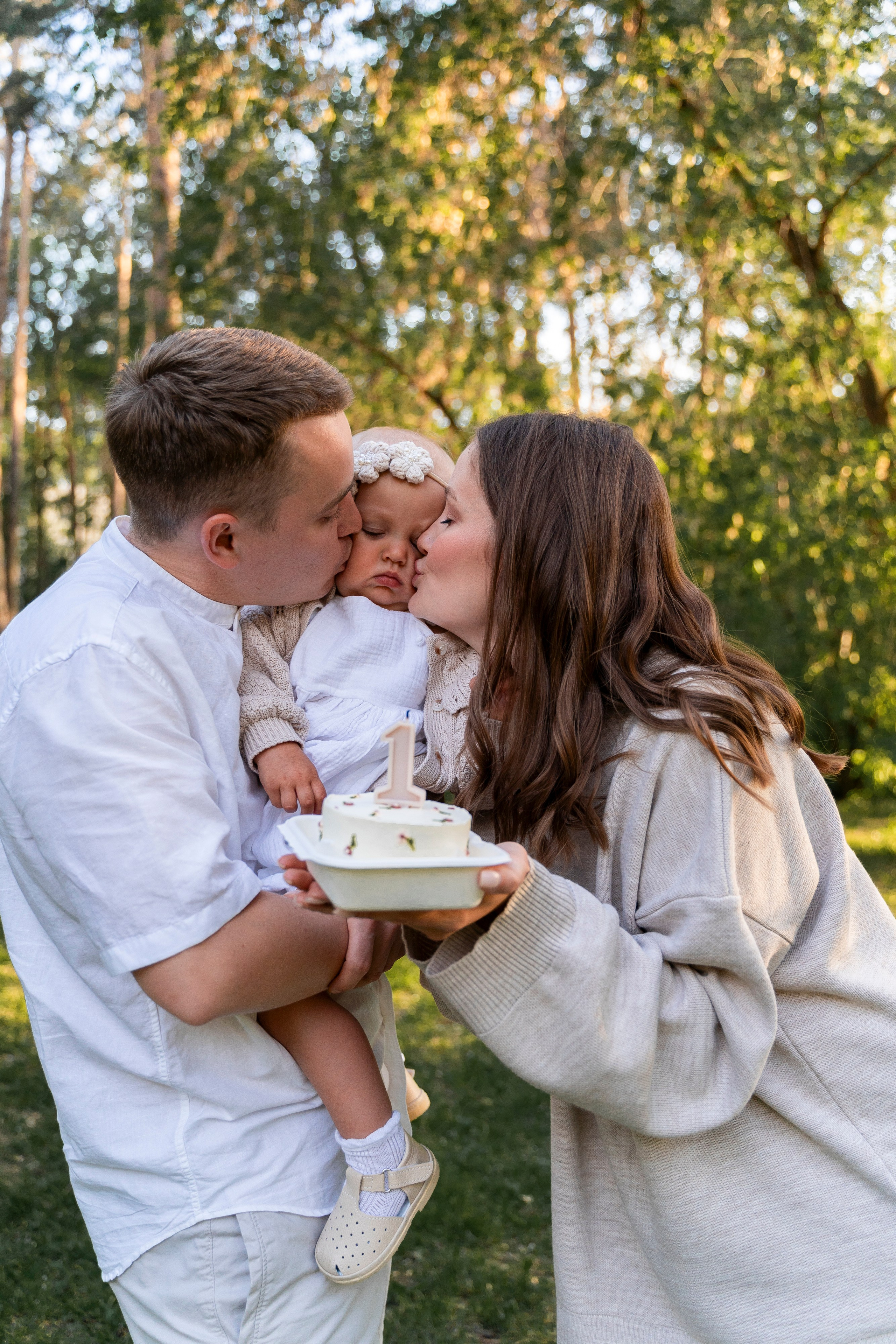 Виталя, Таня и Адель. Волик Мария