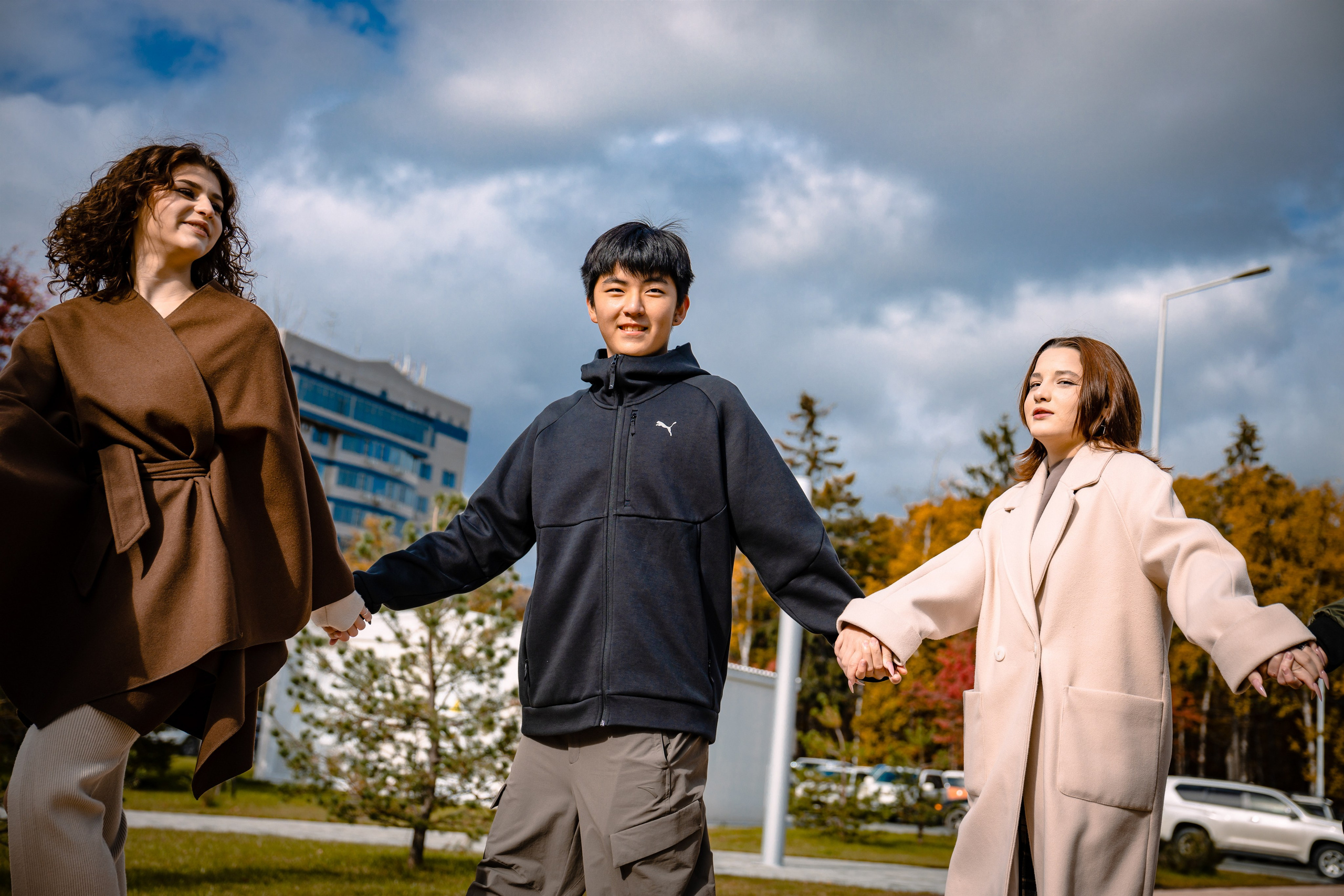 Внеурочные. Фотограф. г. Южно-Сахалинск. Олег Толстов