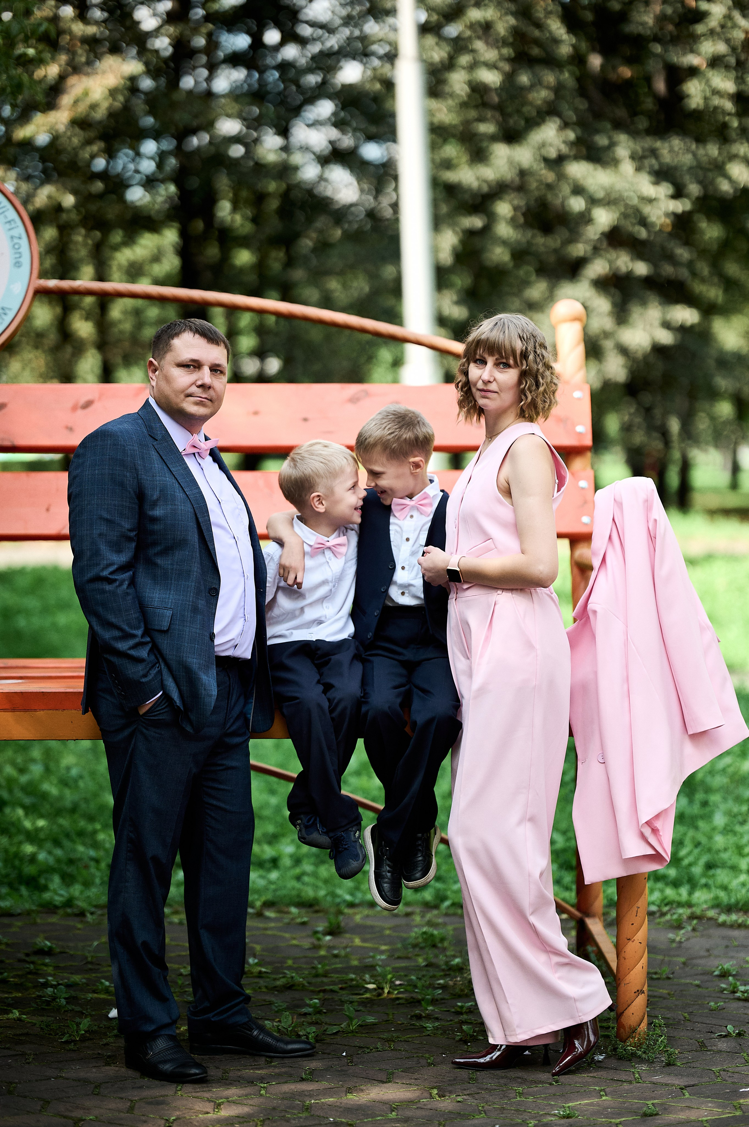 Семейная фотосессия в парке Гагарина, Новокузнецк — фотограф Иван Третьяков