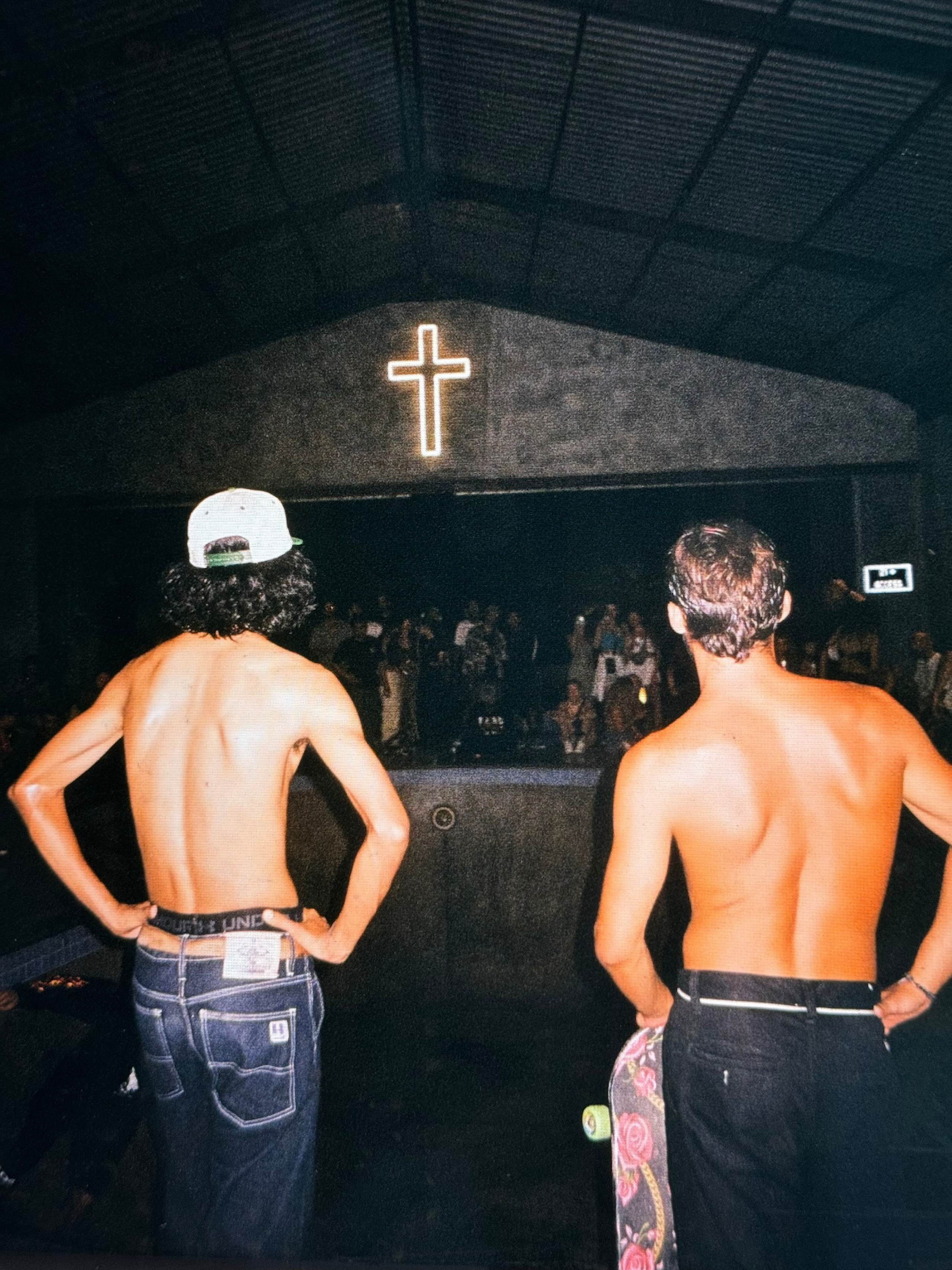 ENERGY OF YOUTH. Carolinetru