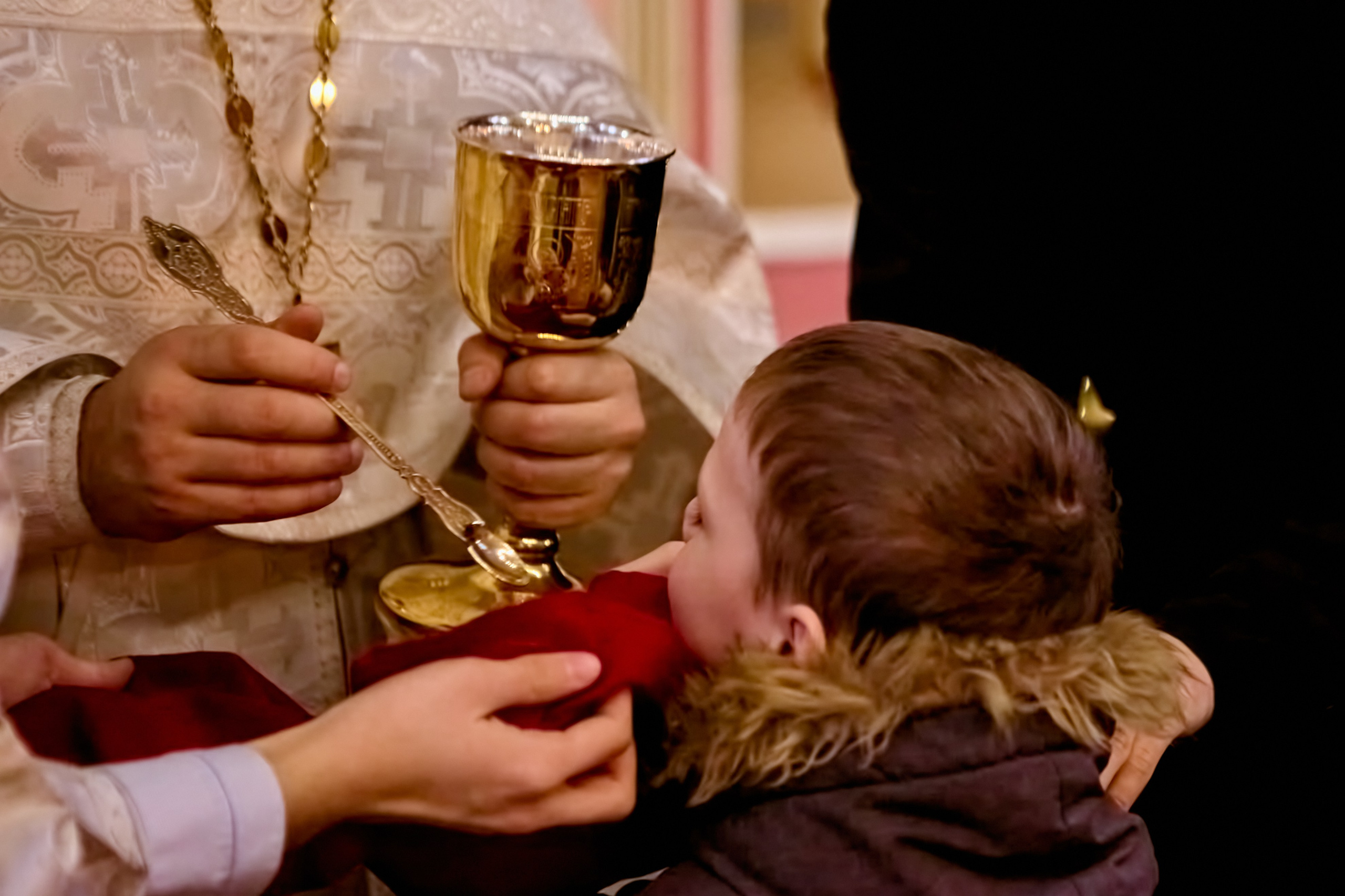 Воскресная Литургия в храме 12 января 2025 г