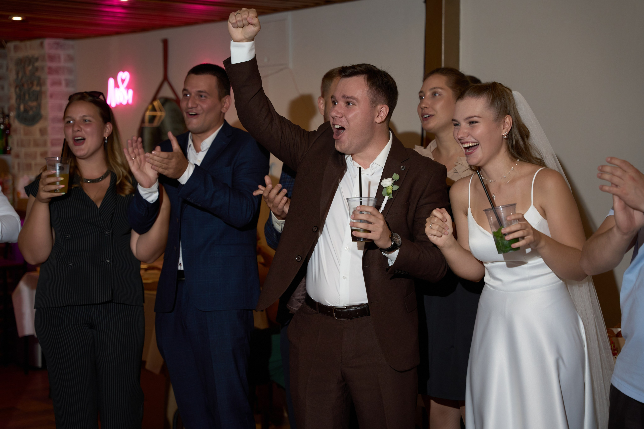 Свадебная фотосъемка в Москве – Нежные и стильные кадры | AkselPhoto. Фотограф в Москве (ЮВАО ВАО СВАО)