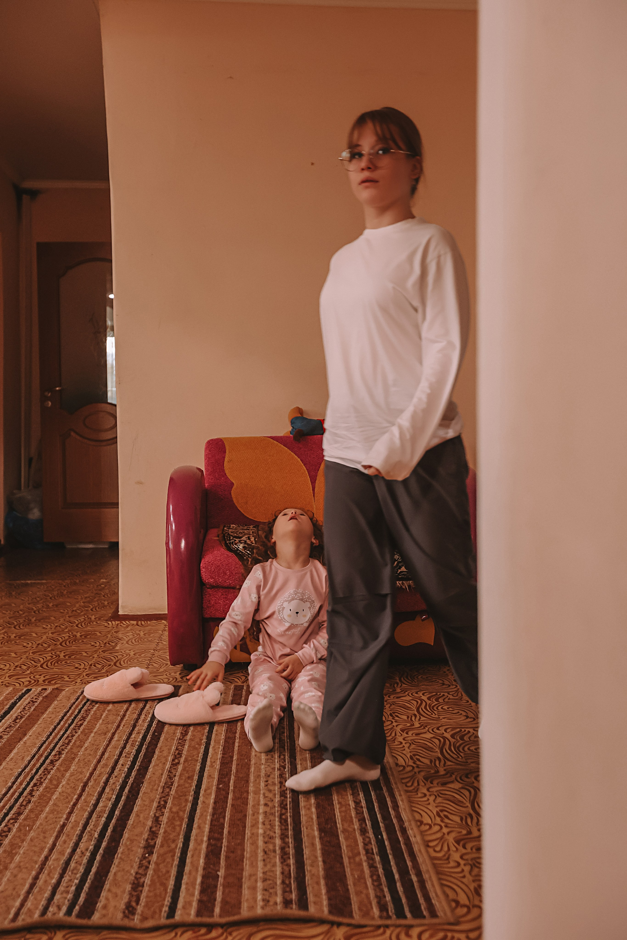 Большая семья репортаж. Семейный фотограф Тюмень, фотограф на роды Салмина Мария