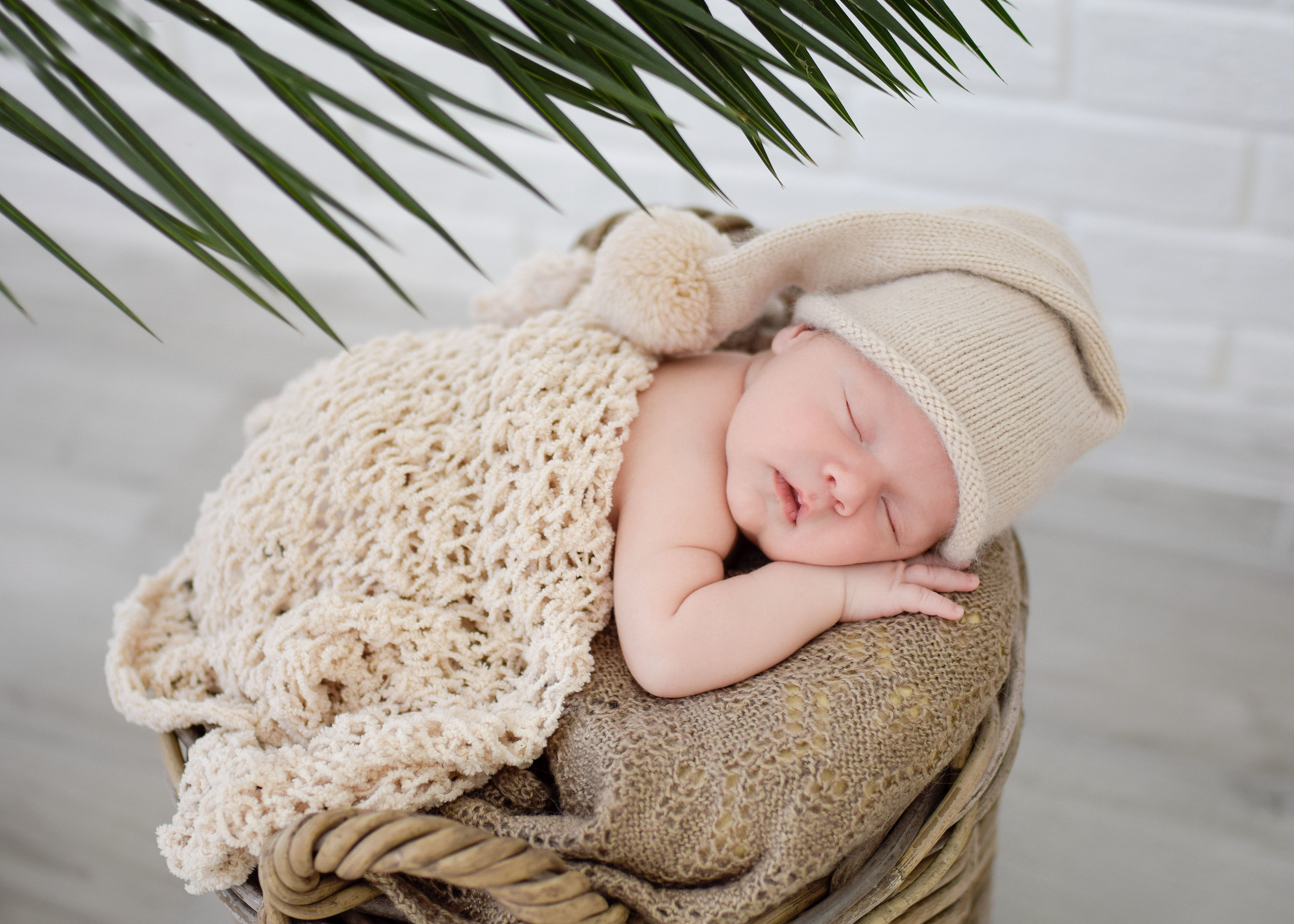 Фотосессия новорожденного примеры фото. Фотограф в Ялте Инна Найден. Детский и семейный фотограф