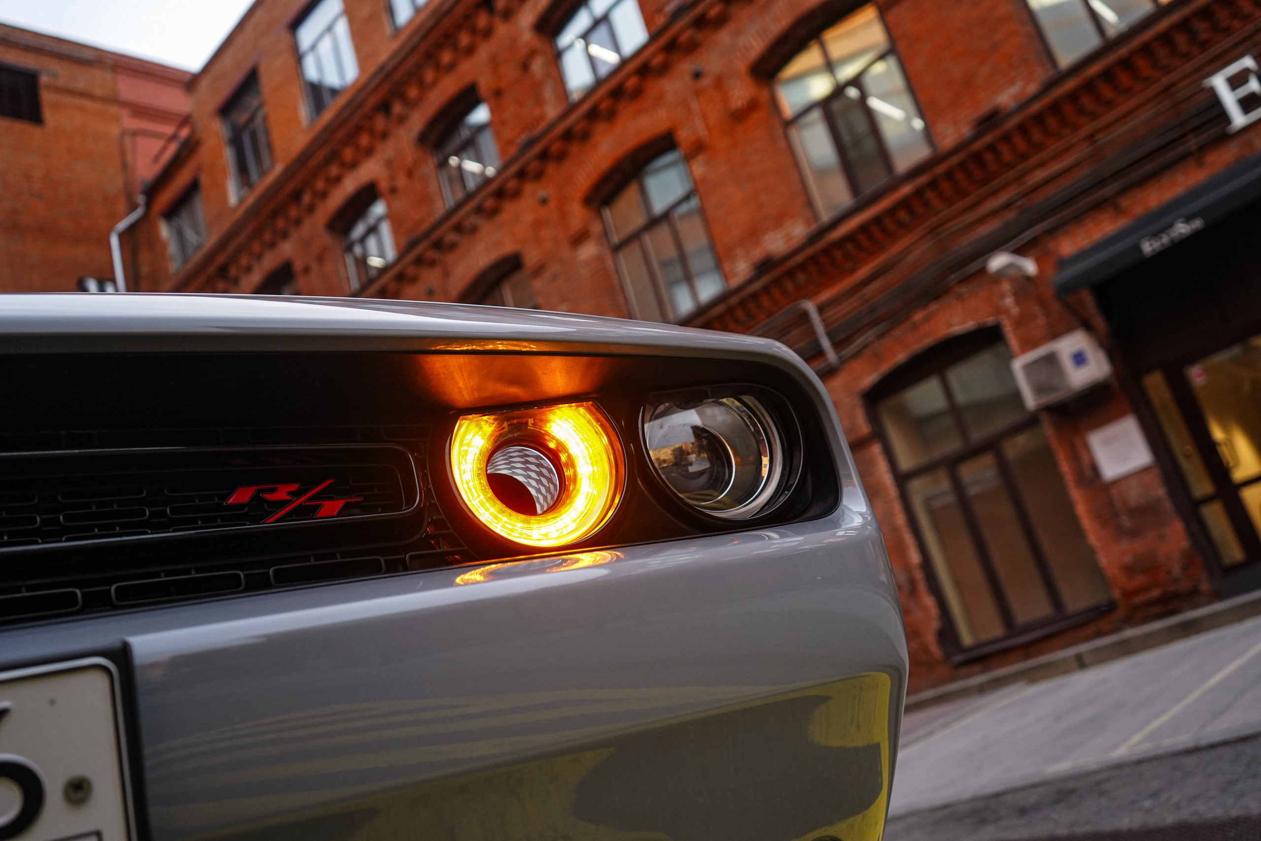 Dodge Challenger Shaker. Автомобильный фотограф Шакая Кирилл