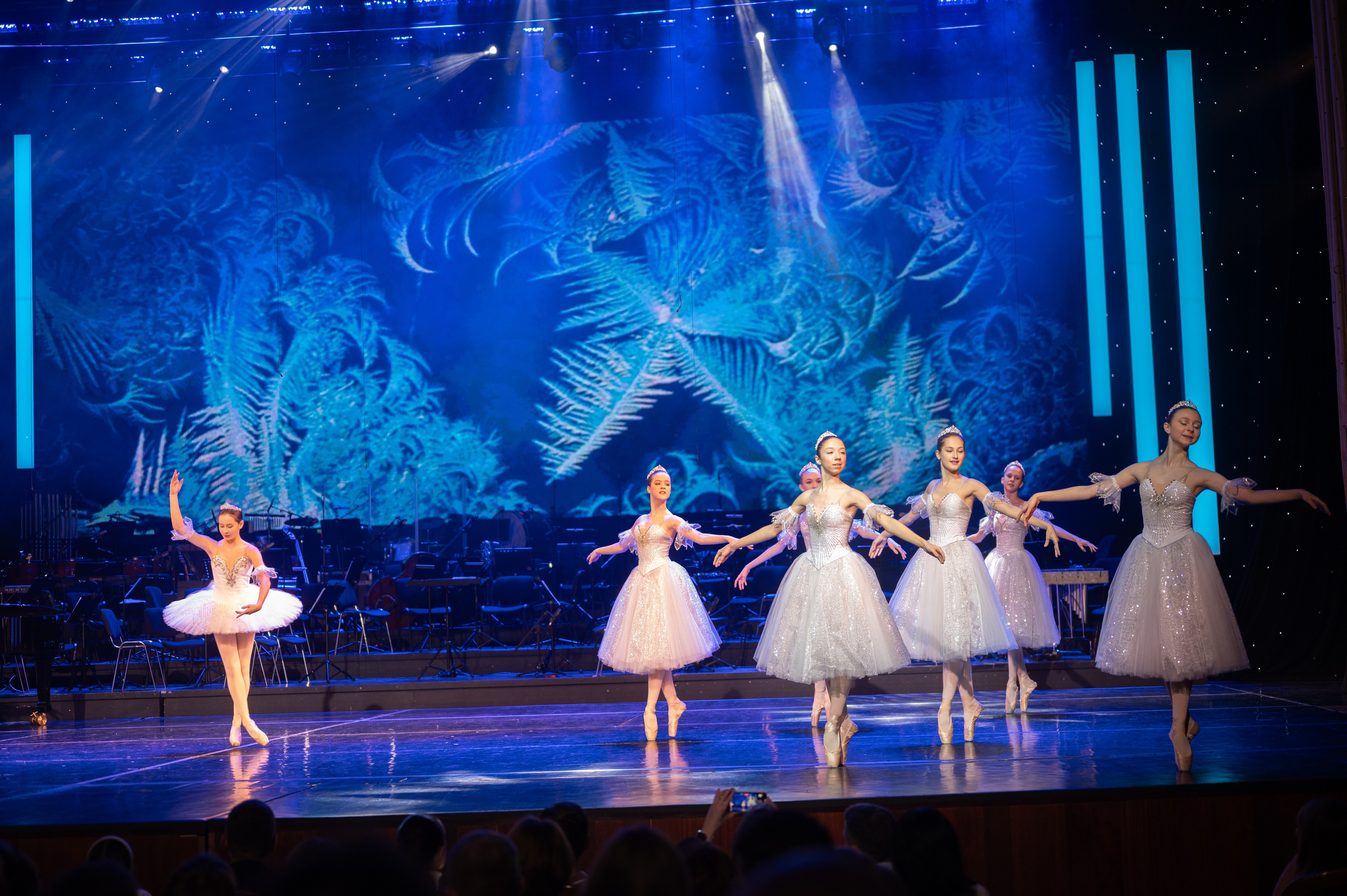 Отчетный концерт ДШИ «Гармония» «Зимняя гармония». Фотограф новорожденных, семейный детский в Тюмени Татьяна Морозова