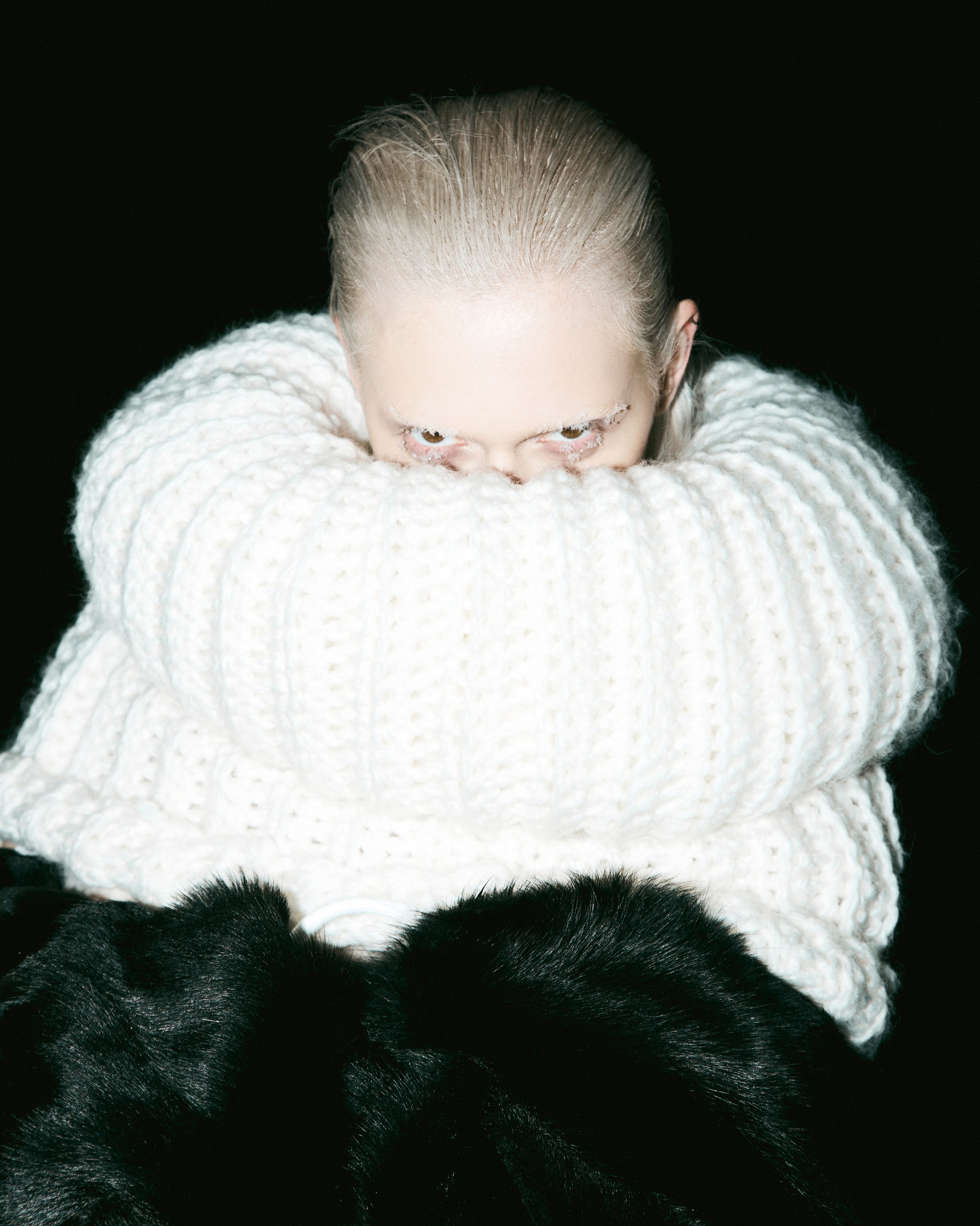 SNOW/BURN. Iliaarkhangelskii