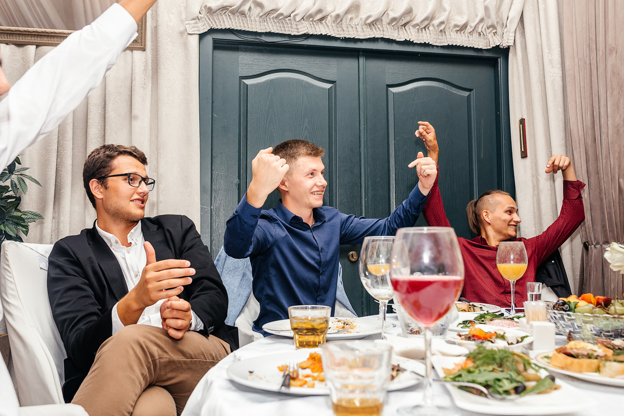 Свадьба и свадебная фотосессия Минск Боровляны. Свадебный и семейный фотограф в Минске Вероника Лучко