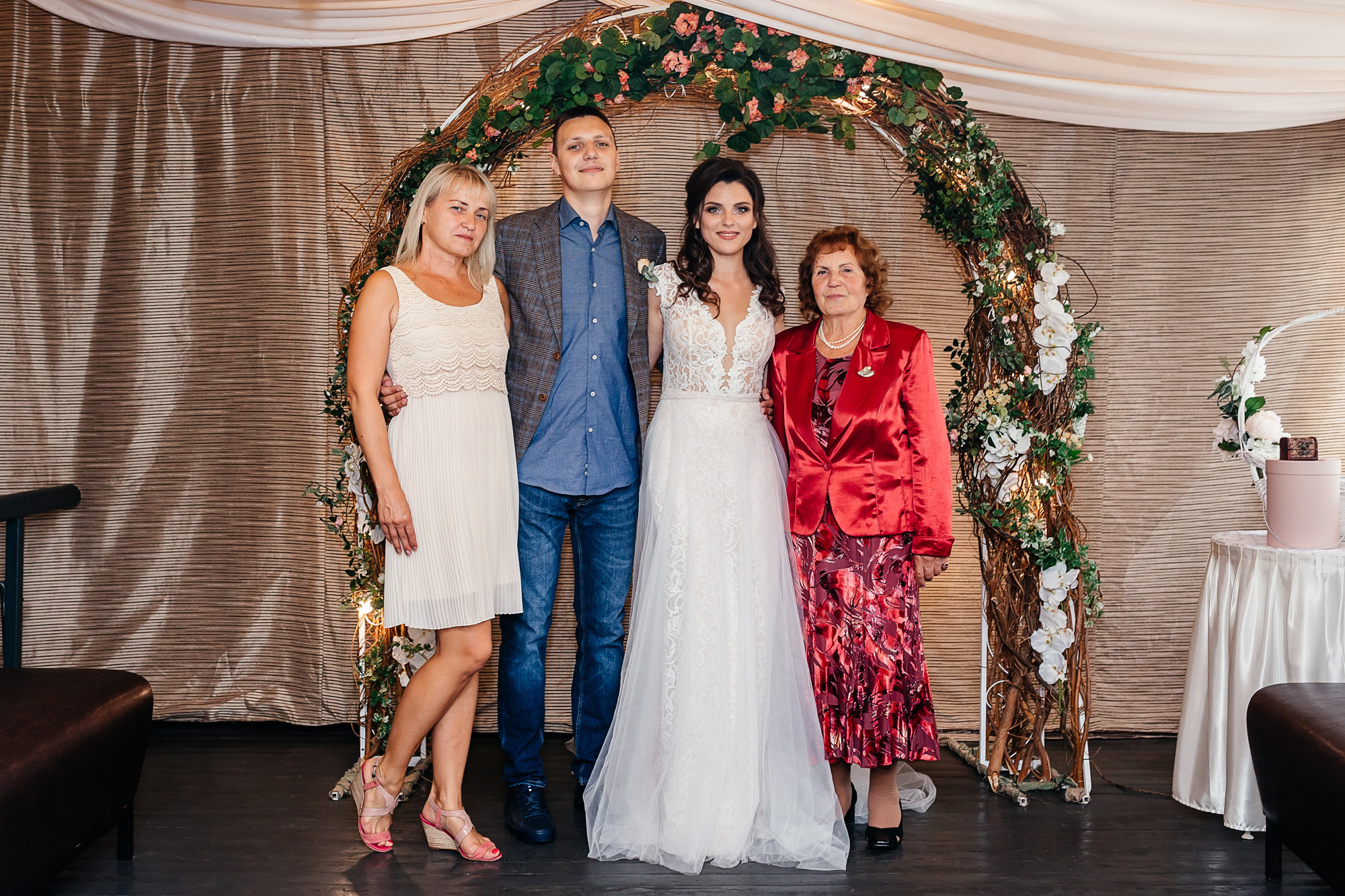 Свадьба и свадебная фотосессия Минск Боровляны. Свадебный и семейный фотограф в Минске Вероника Лучко