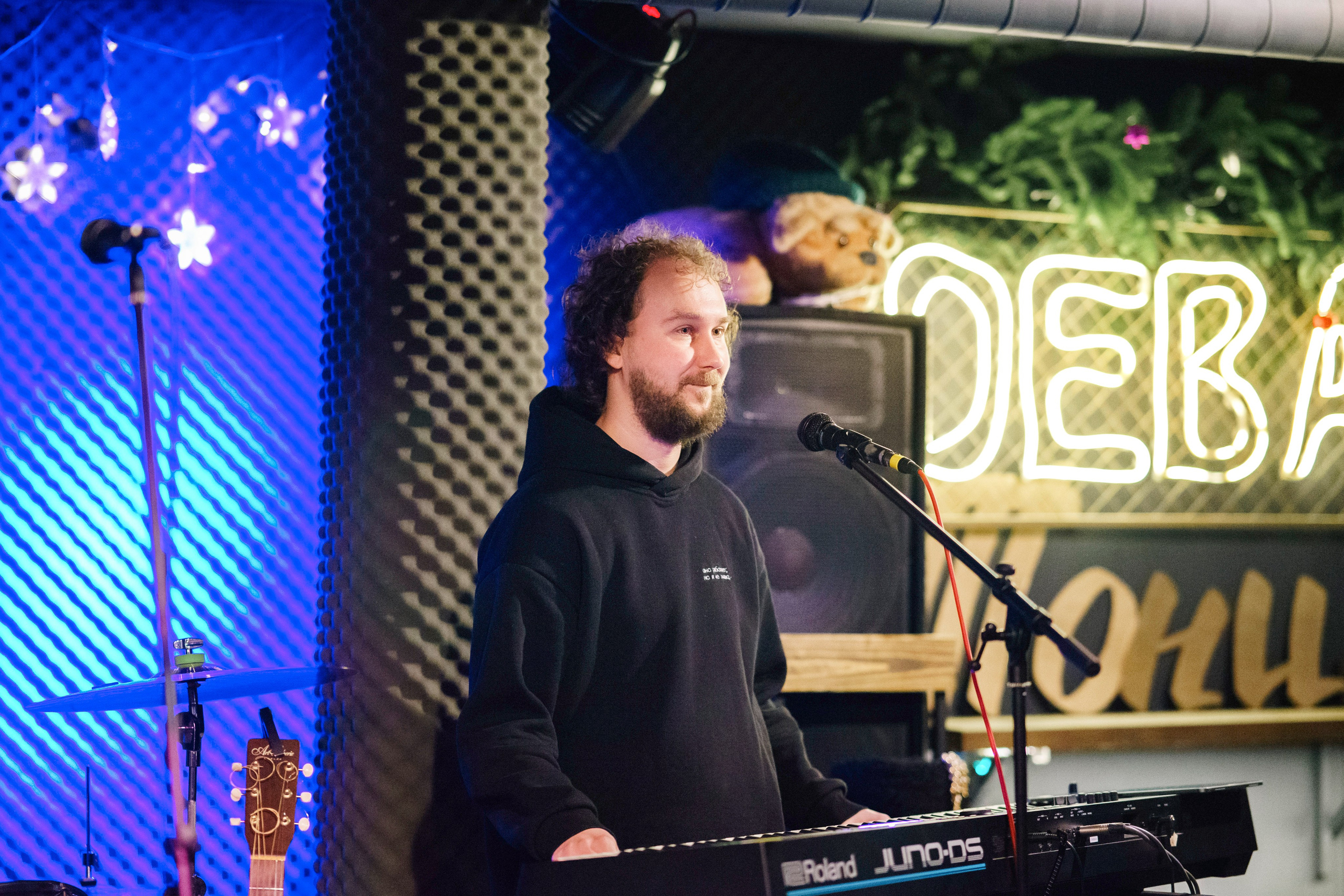 Концерт группы Тони Мак в баре Debaser. Фотограф в Санкт-Петербурге Ибрагимова Алина