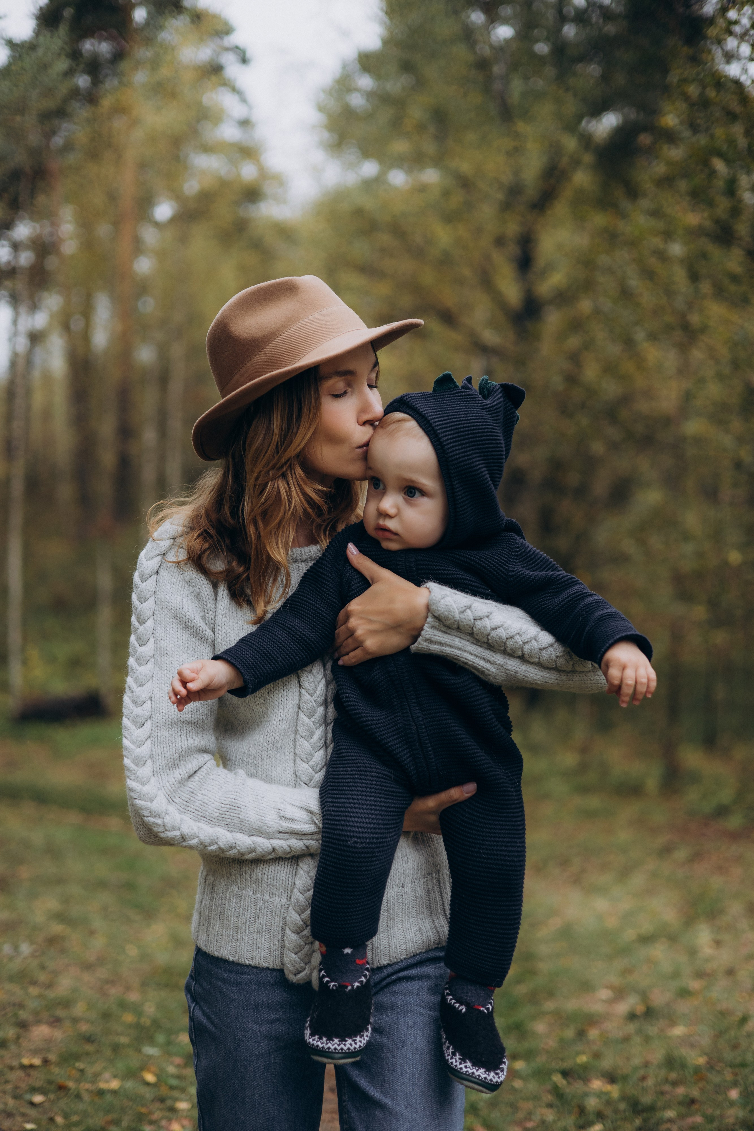 Семейная фотосессия в Кинешме в парке. Артем Розанов фотограф в Иванове фотограф в Кинешме