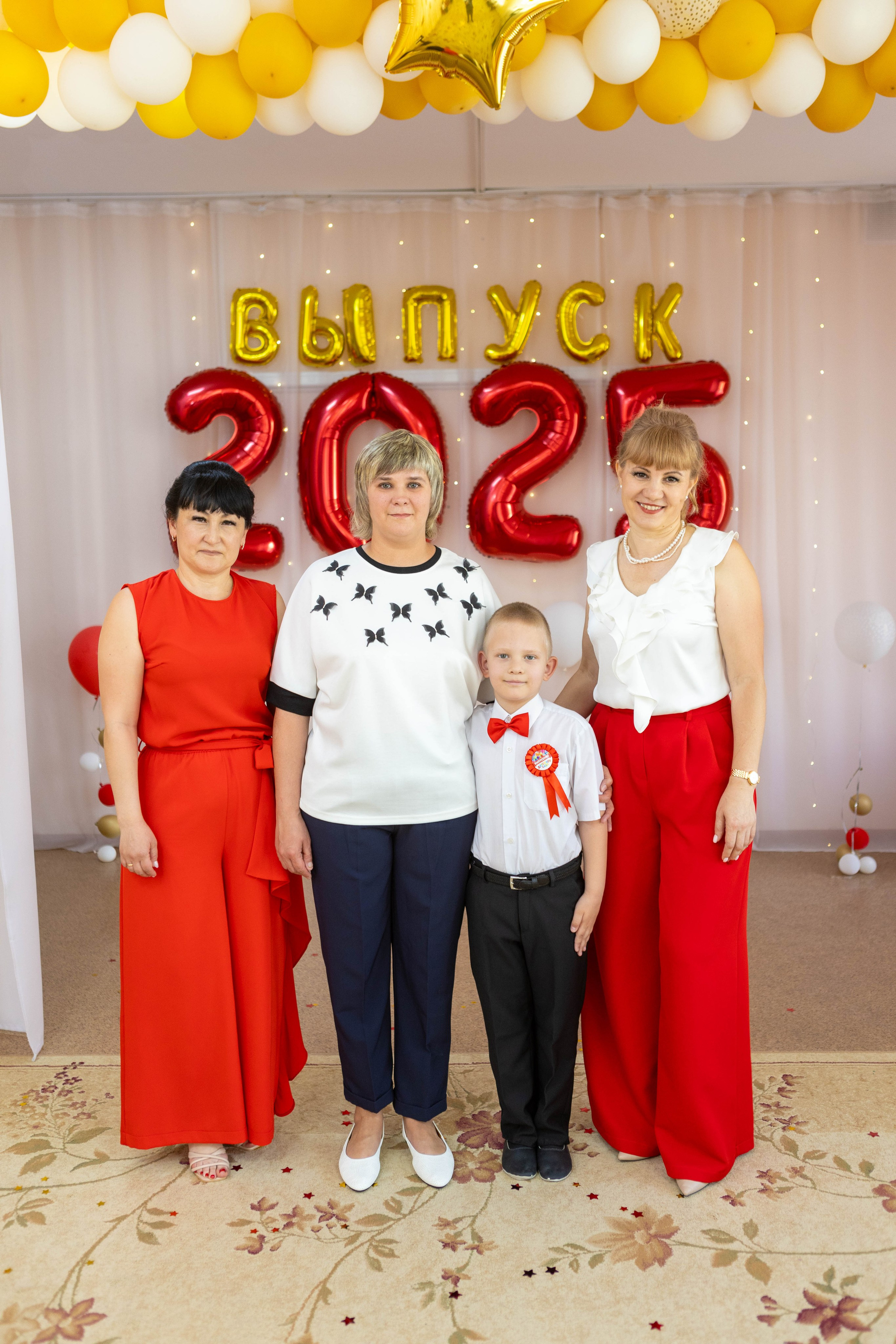 Выпускной в детскому саду 2025 год. Свадебный и предметный фотограф Ренат Каламперов