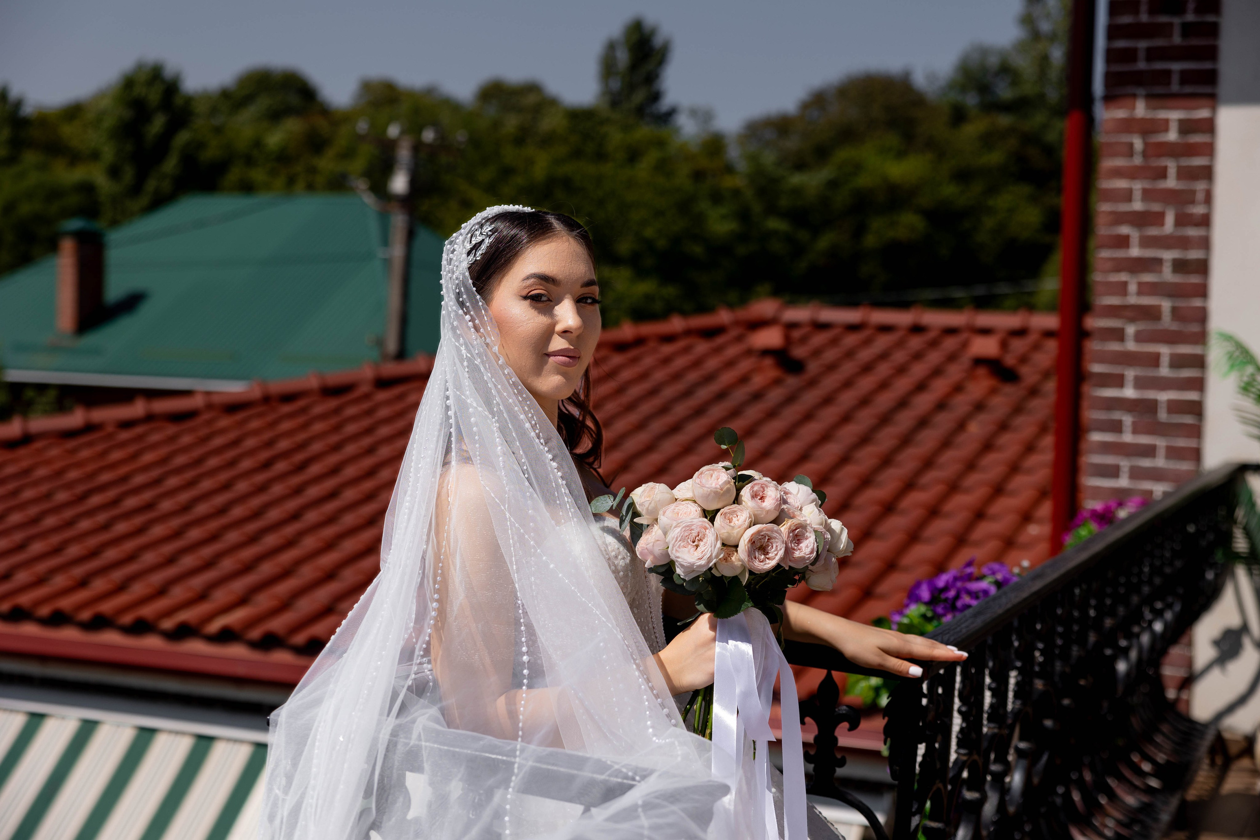 Милана и. Видеосьемка, фотосьемка свадеб, юбилеев, утренников в Краснодарском кр
