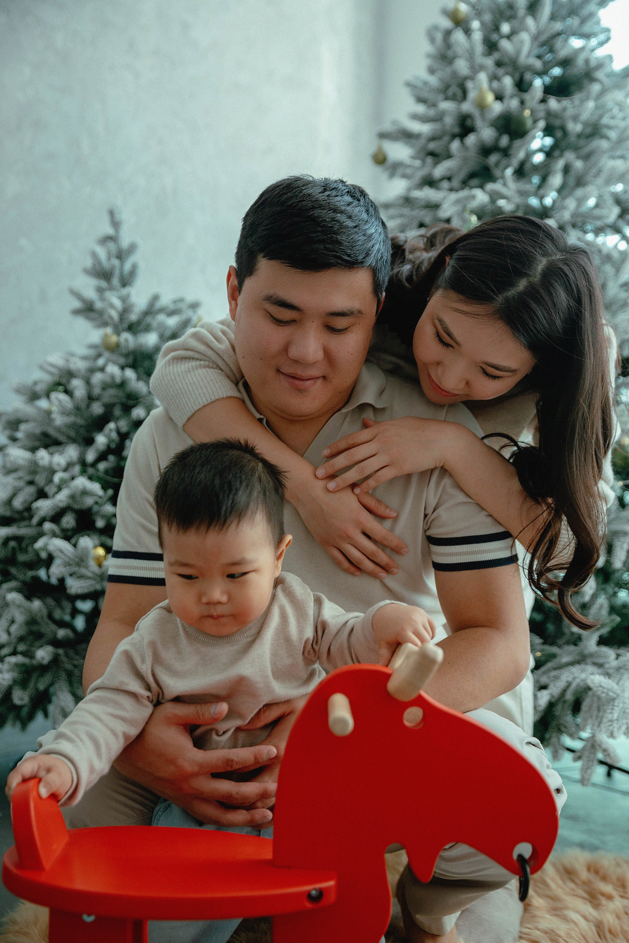 Семейная фотосессия в фотостудии Umai. Свадебный, семейный и портретный фотограф в Алматы, Костанай