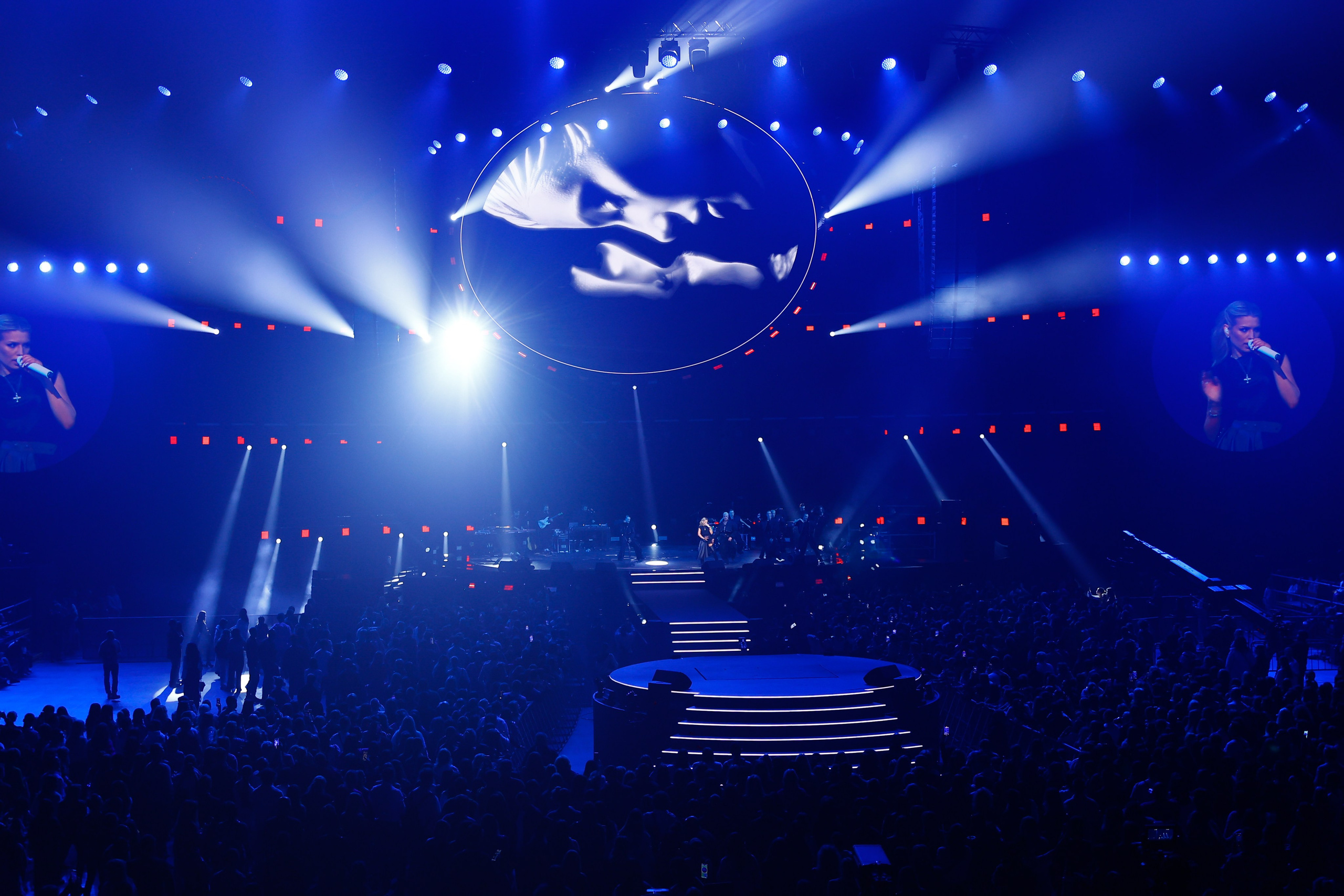 ПЕРВАЯ ЛЕДИ @LIVE ARENA