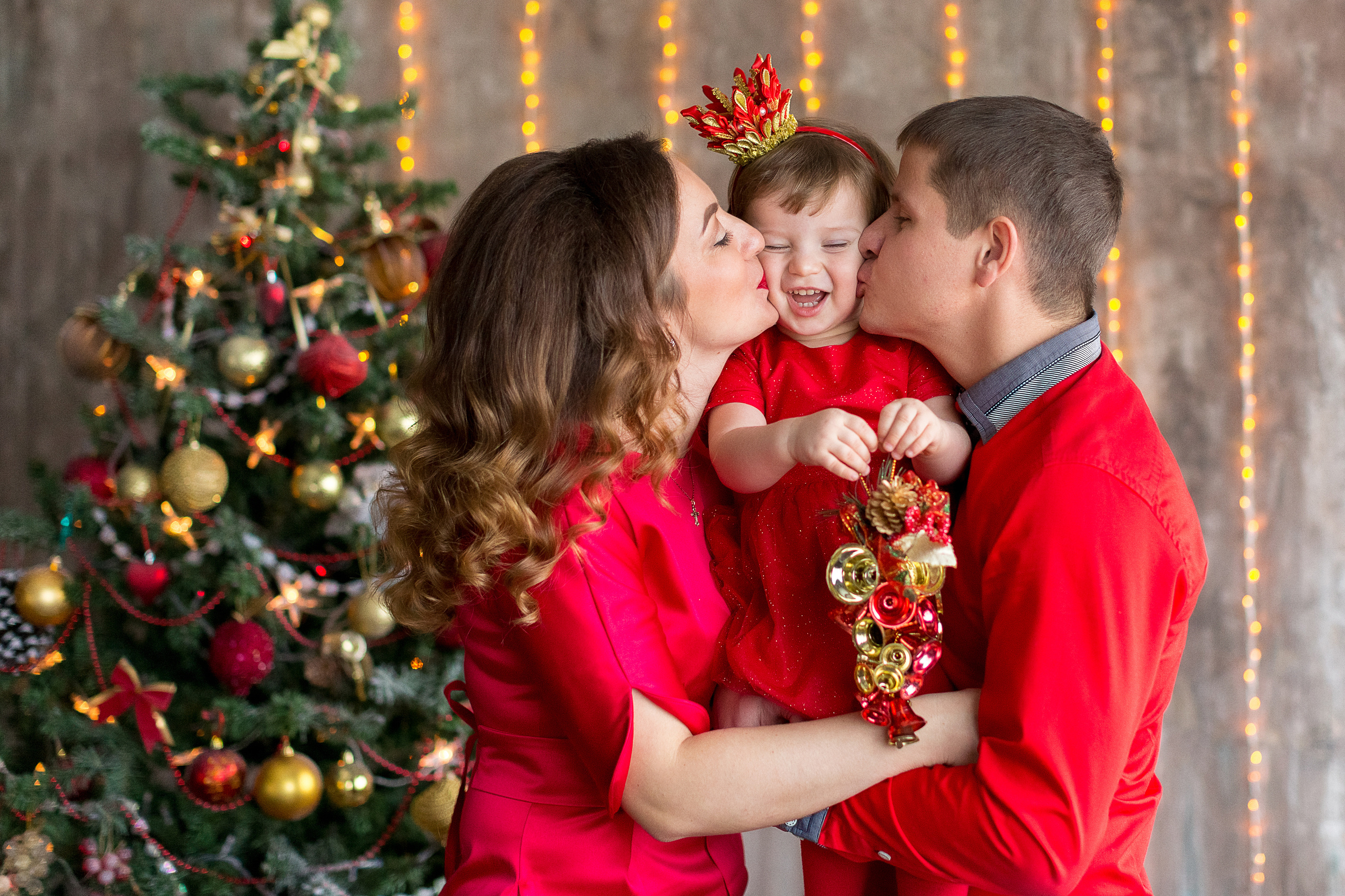 Новый год в красном. Свадебный и семейный фотограф Ксения Шекк Екатеринбург