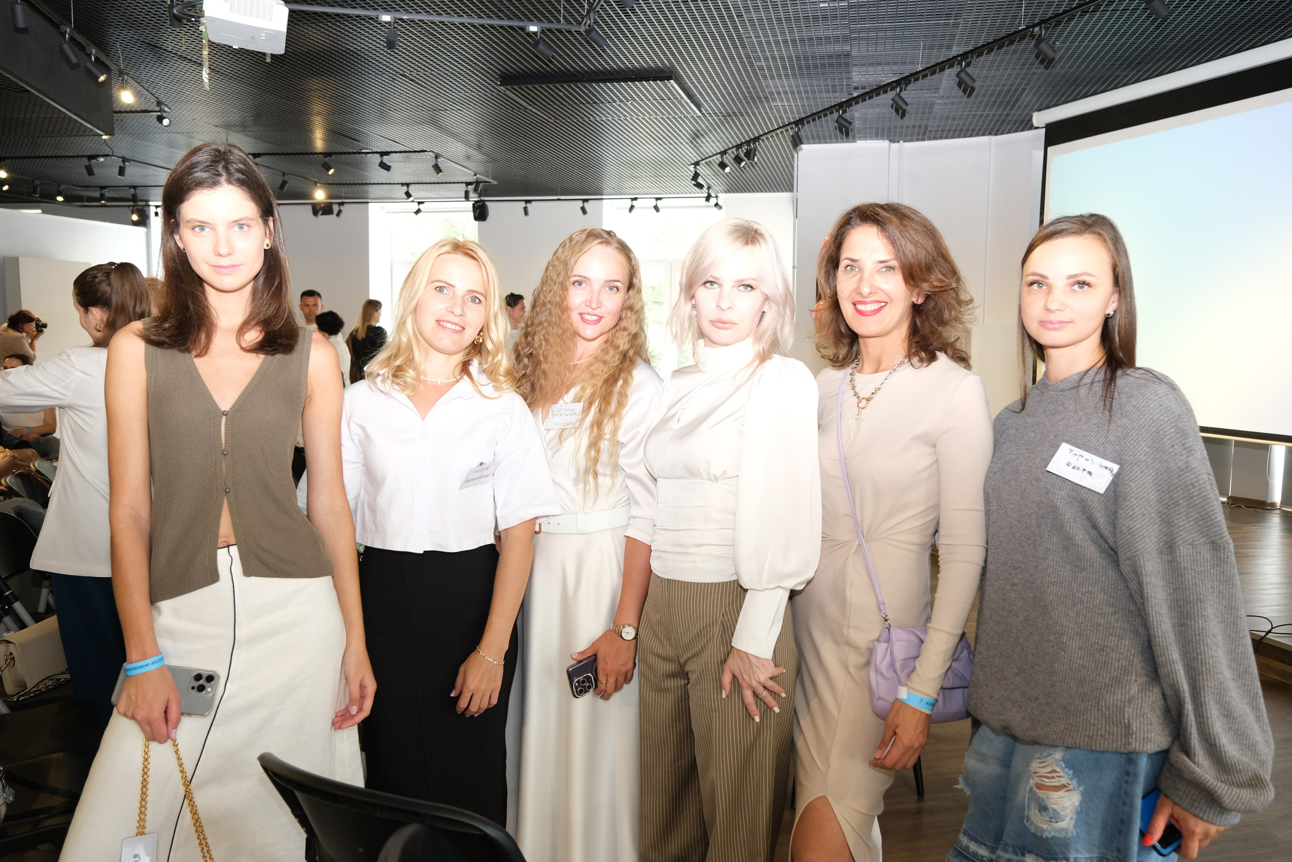 АКСЕЛЕРАТОР ИНФОБИЗНЕСА |. Индивидуальная фотосъёмка в Москве. Фотограф Василиса Тарасова