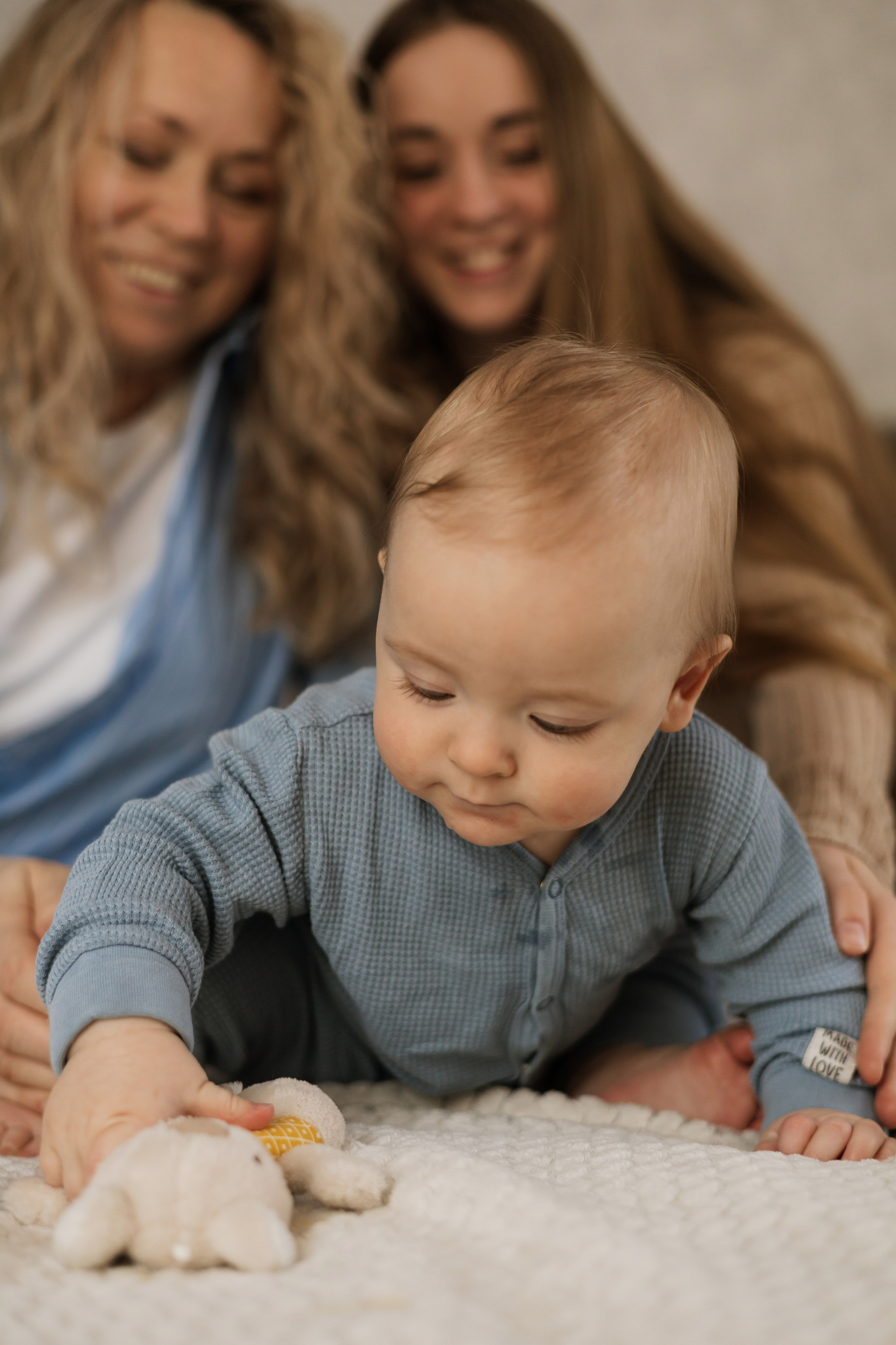 Тимоша с мамой и бабушкой. Фотограф в Кемерово Миллер Анна