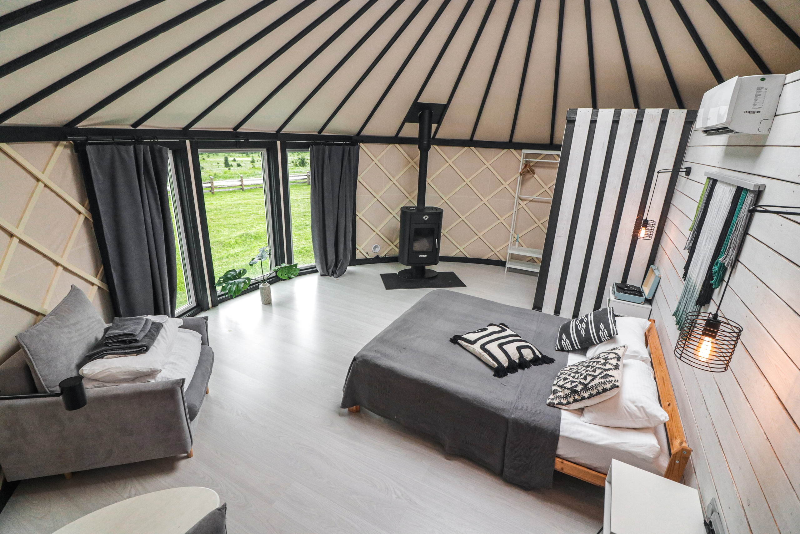 «Вдох» эко-отель, респ. Алтай. Контент фотограф Дмитрий Борисов