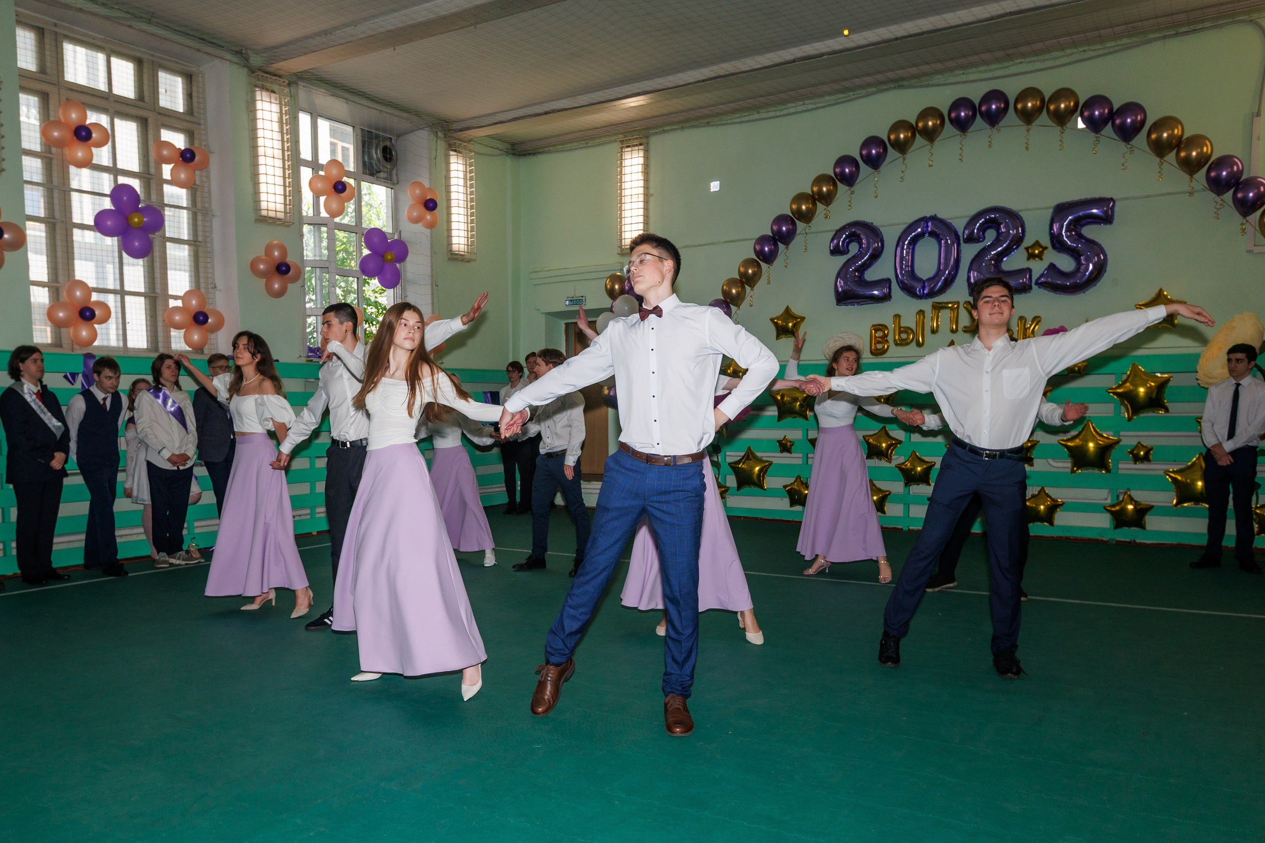 11 класс / Последний звонок / МехМат / г. Москва. Детский и семейный фотограф Мария Киселёва. Москва