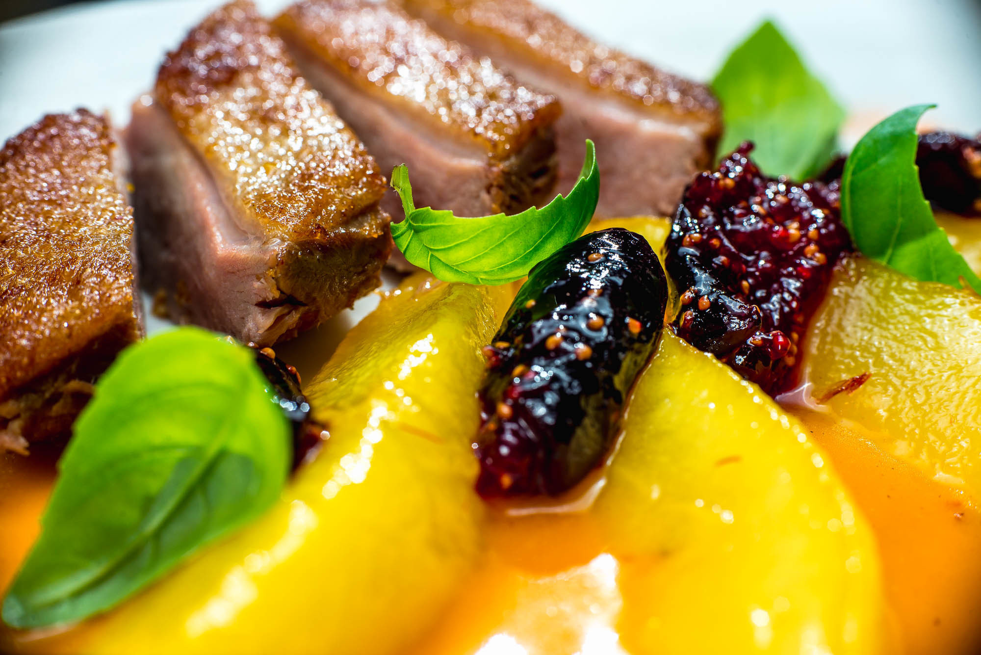 Фотосъемка блюд и десертов для рекламы ресторана отеля "Вилла София" в Ялте. Фотограф интерьеров Фотосъемка рекламы в Ялте и по Крыму