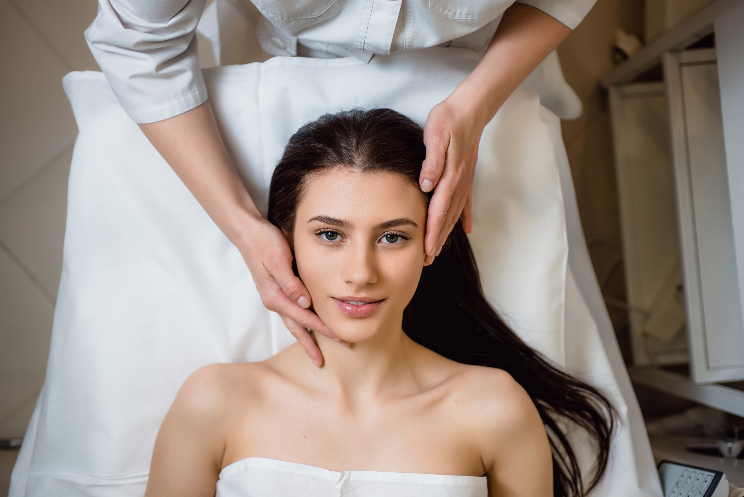 Рекламная фотосессия косметологических услуг отеля "Ореанда". Фотограф интерьеров Фотосъемка рекламы в Ялте и по Крыму