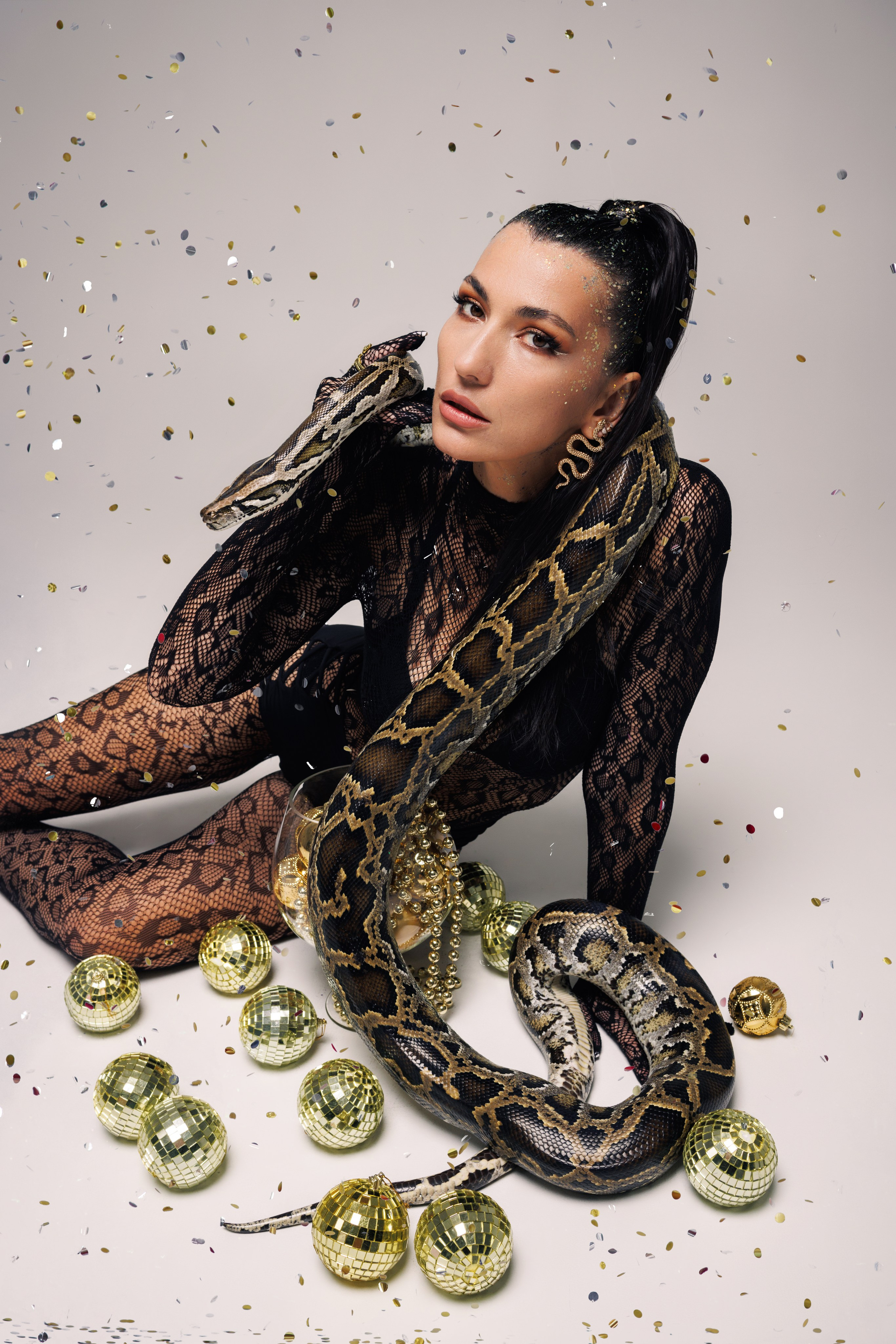 Новогодняя фотосессия со Змеем. Семейный и детский фотограф в Краснодаре Анна Трашкова