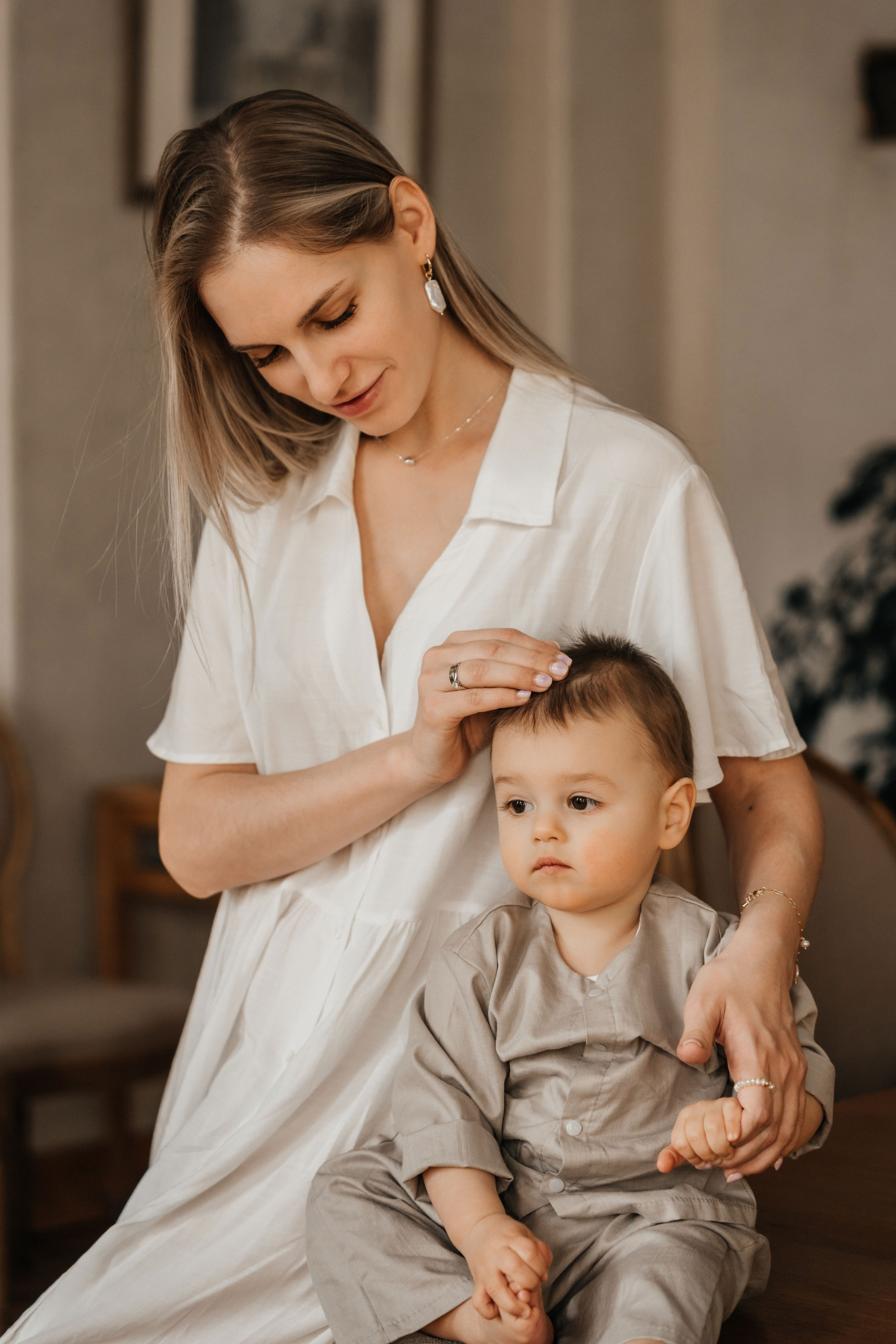 Маленькие ножки в читальне им. Пушкина. Ваш фотограф Вика Артемова