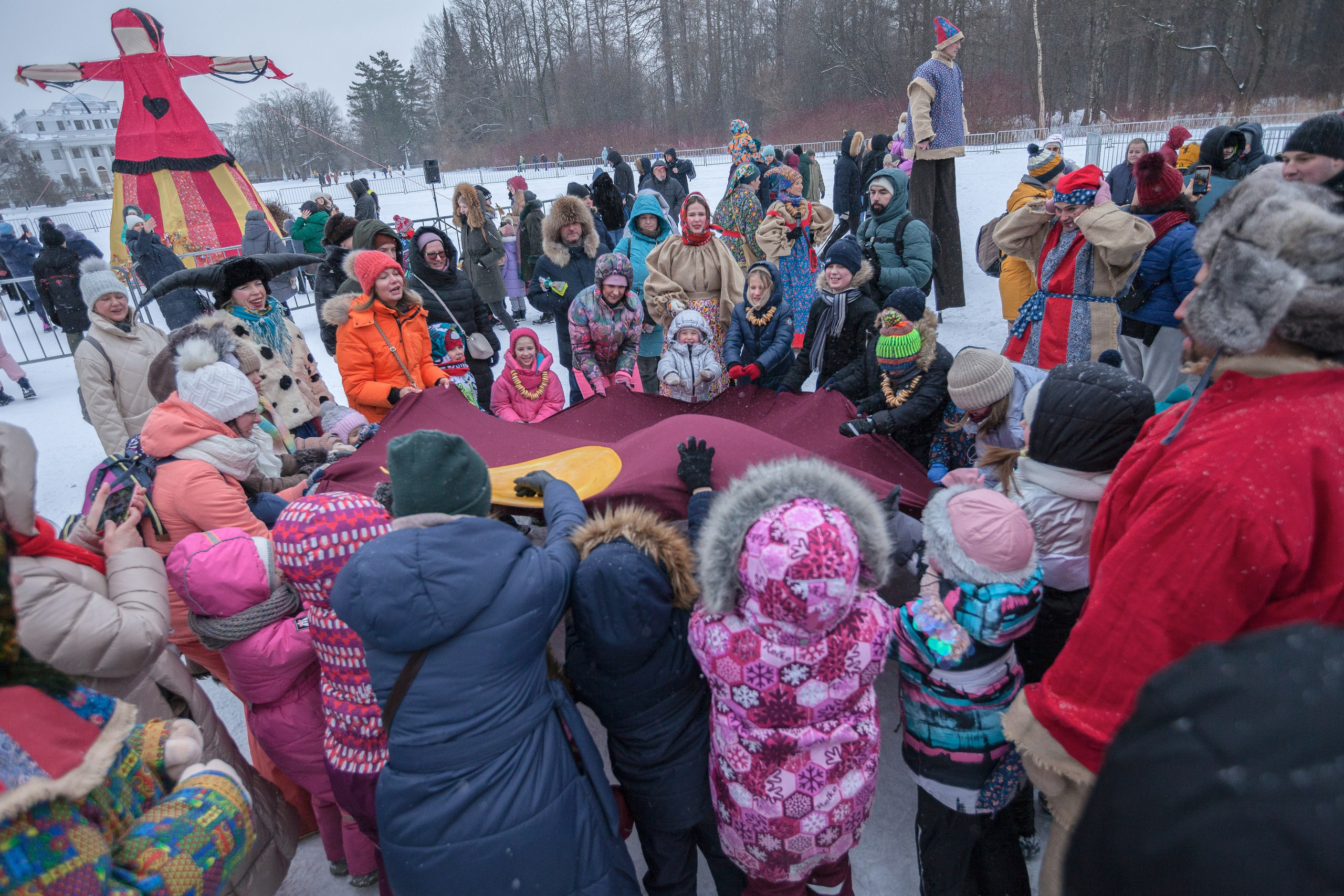 Масленичные гуляния на Елагином острове '23. Семейный и предметный фотограф Мария Львова Санкт-Петербург flitphoto