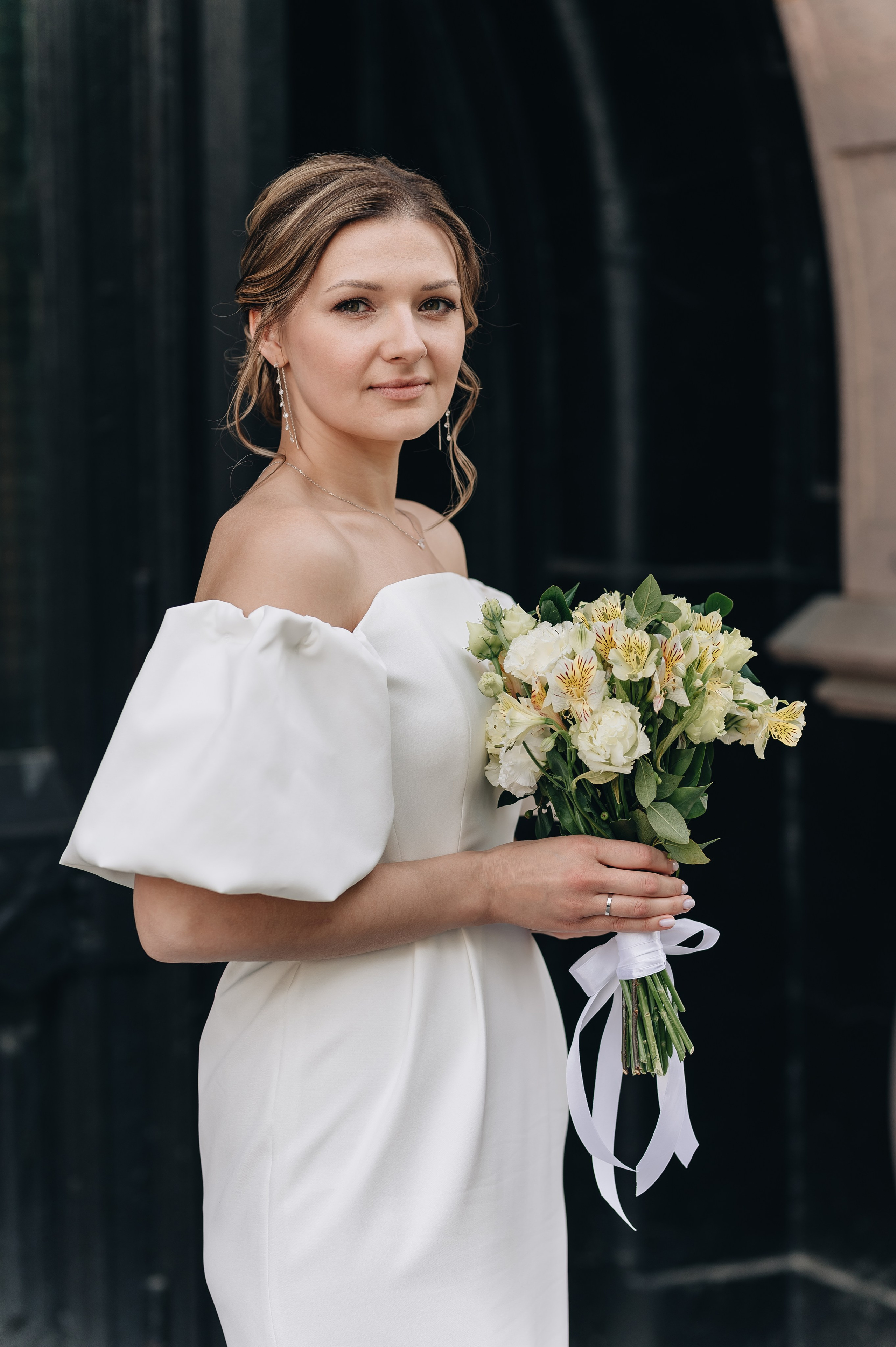 Свадебная фотосессия в Грибоедовском ЗАГСе. Портретный фотограф Москва Светлана Кашура